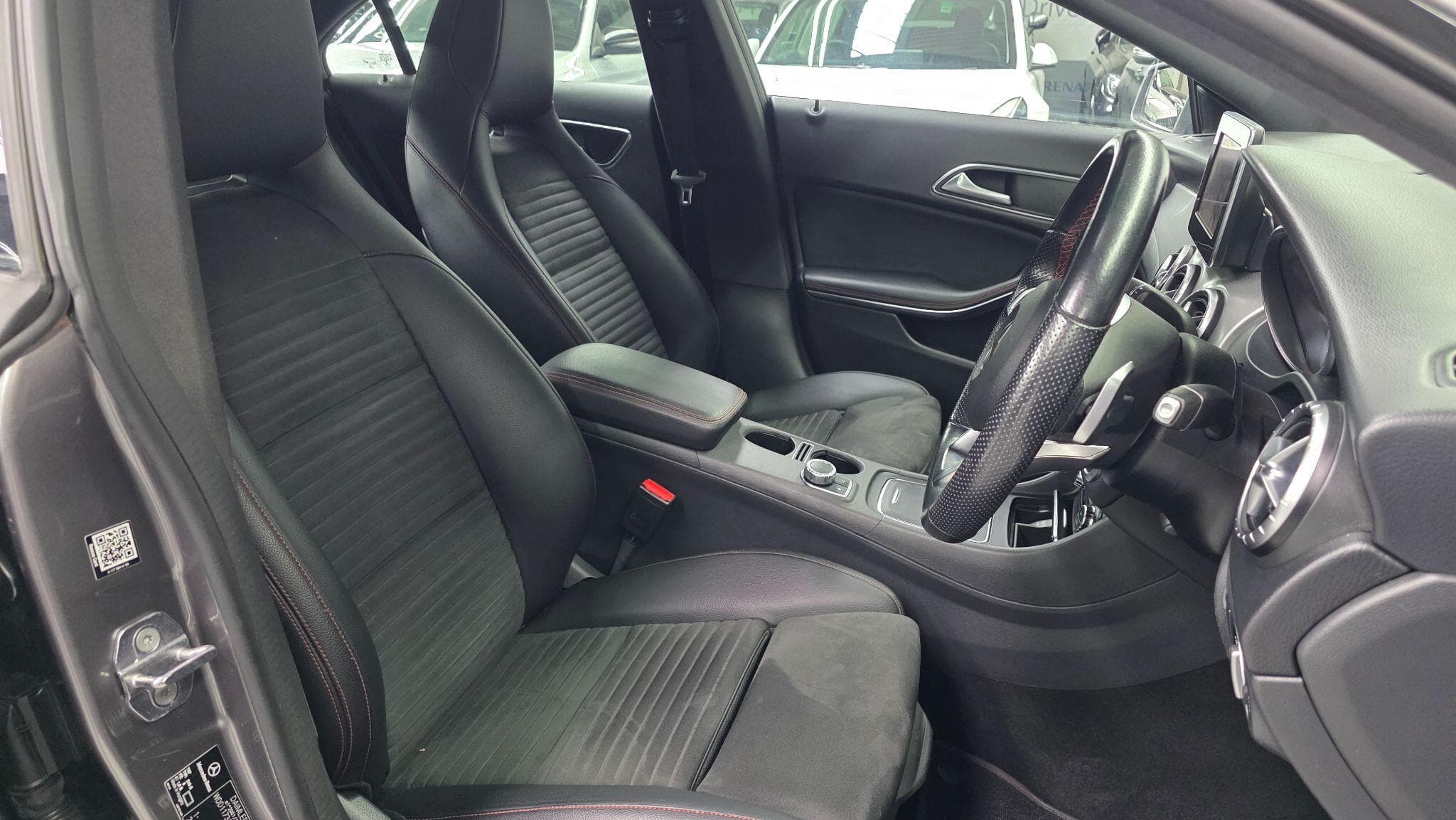 2018 Mercedes-Benz CLA - Thumbnail 12
