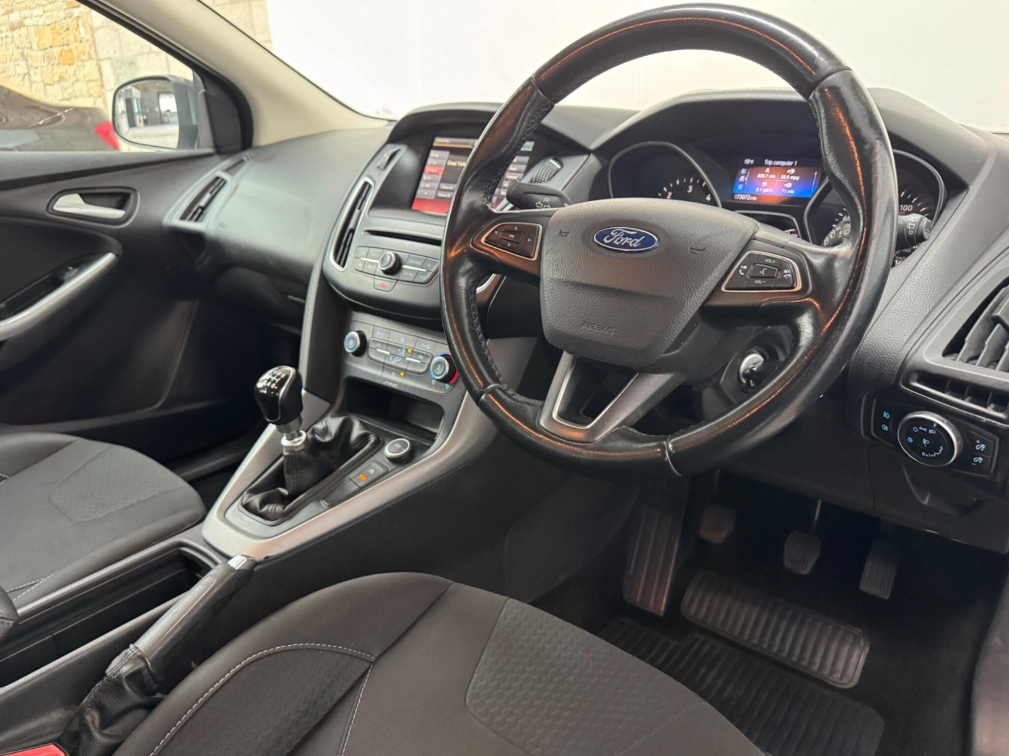 2015 Ford Focus - Image 4