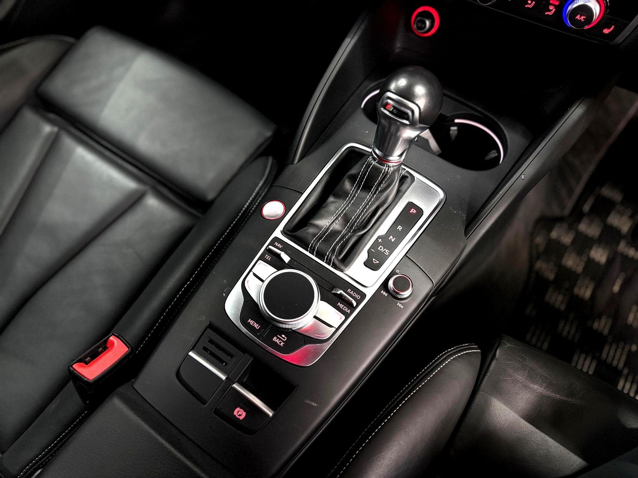 2015 Audi S3 - Thumbnail 41