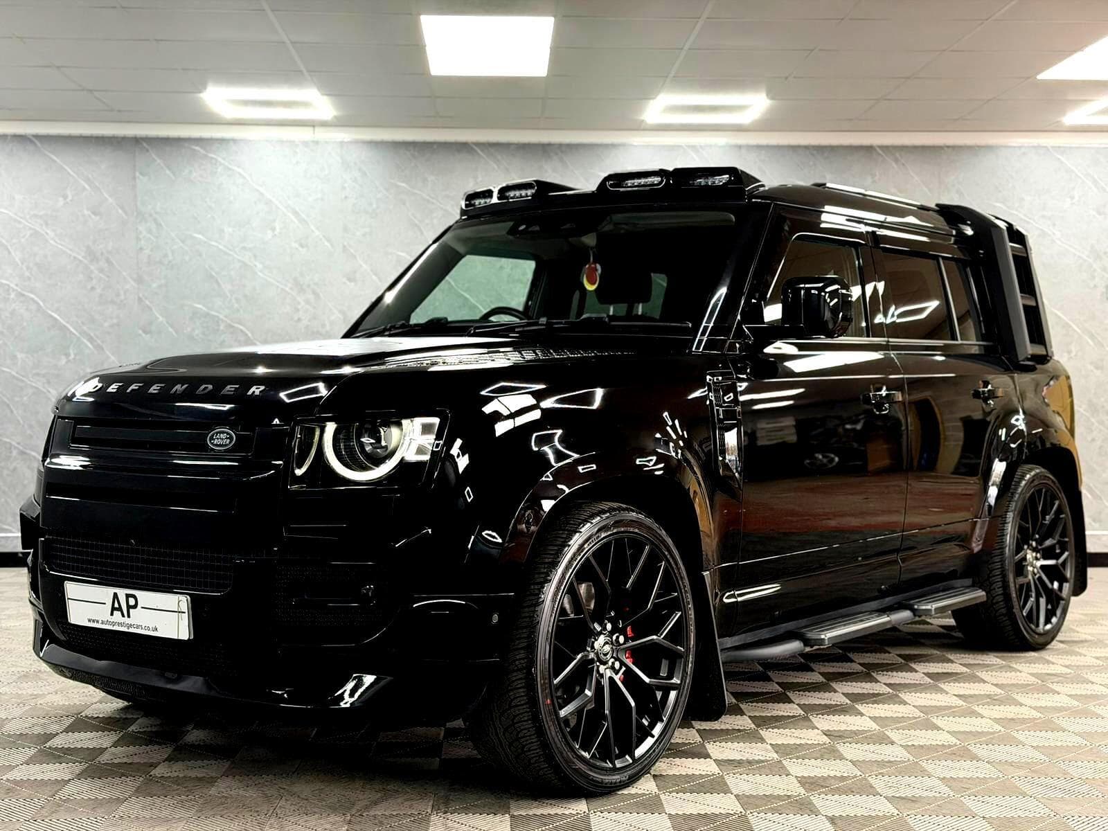 2024 Land Rover Defender 110 - Thumbnail 12