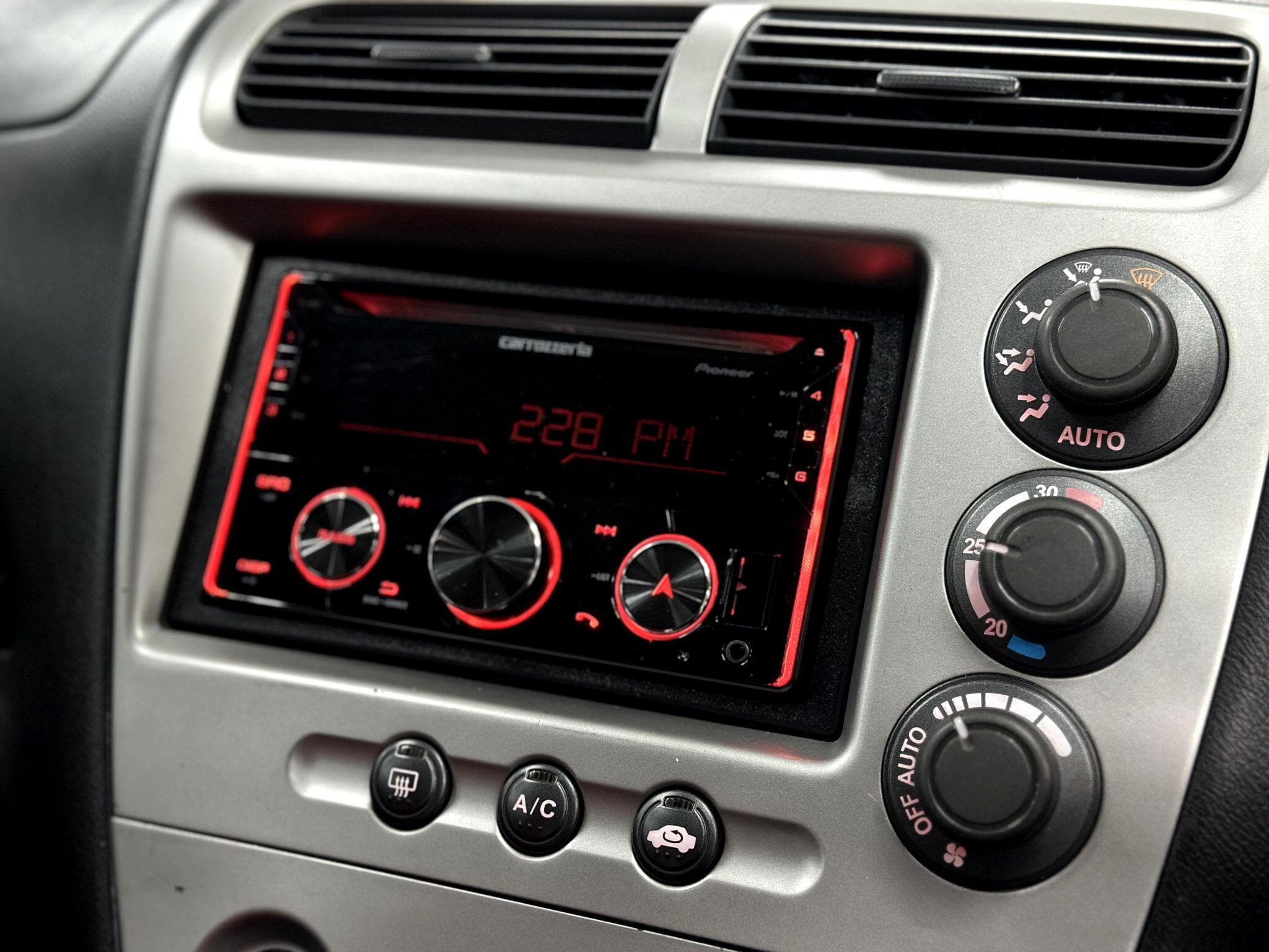 2001 Honda Civic - Thumbnail 32