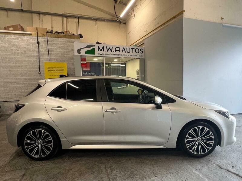 2019 Toyota Corolla - Image 3