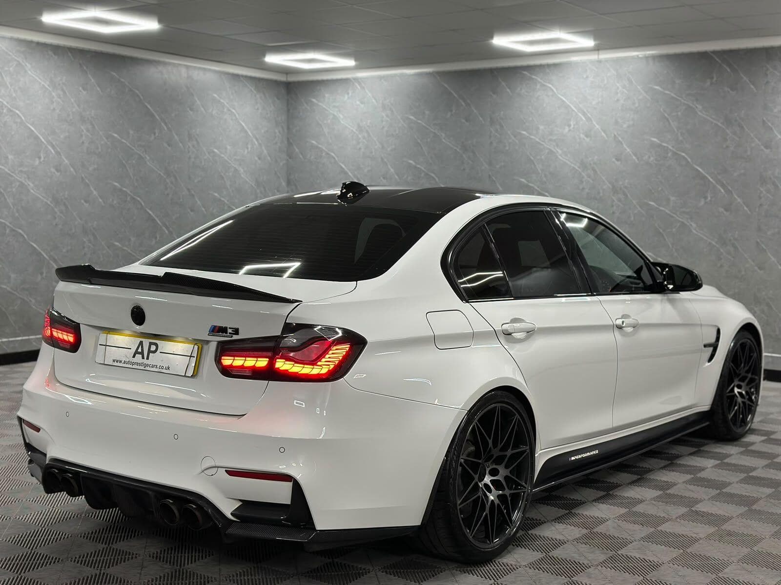 2018 BMW M3 - Thumbnail 45