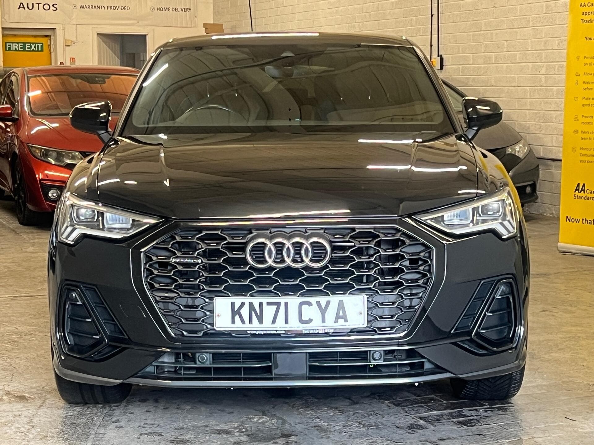 2021 Audi Q3 - Thumbnail 2