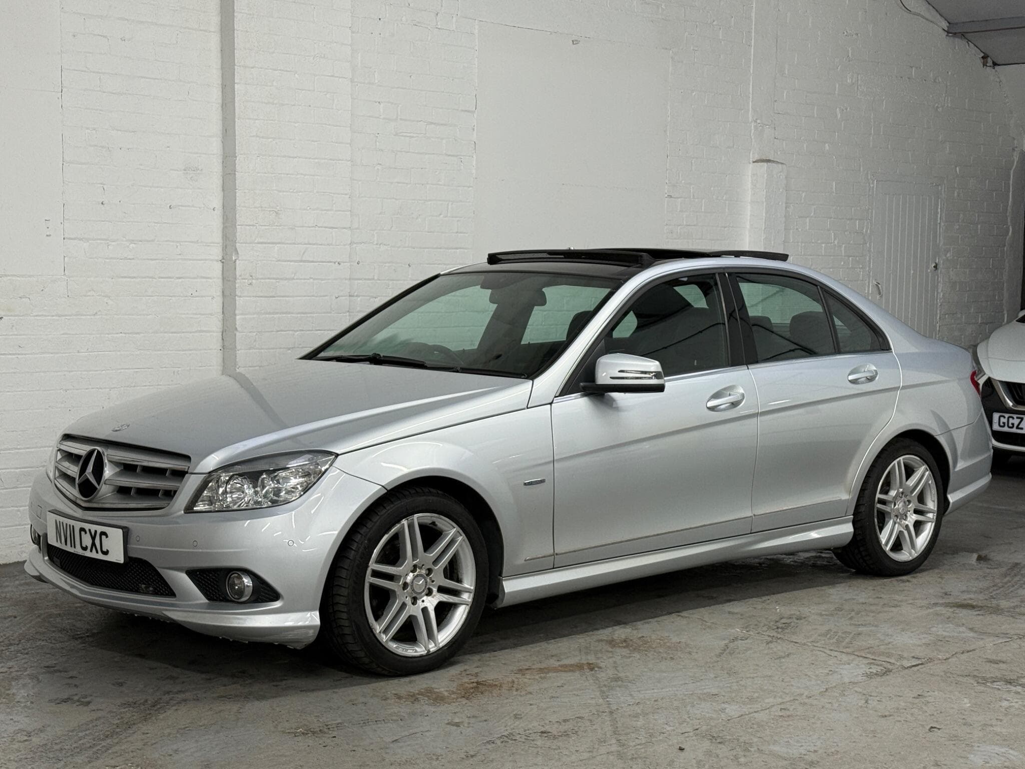 2011 Mercedes-Benz C Class - Thumbnail 8