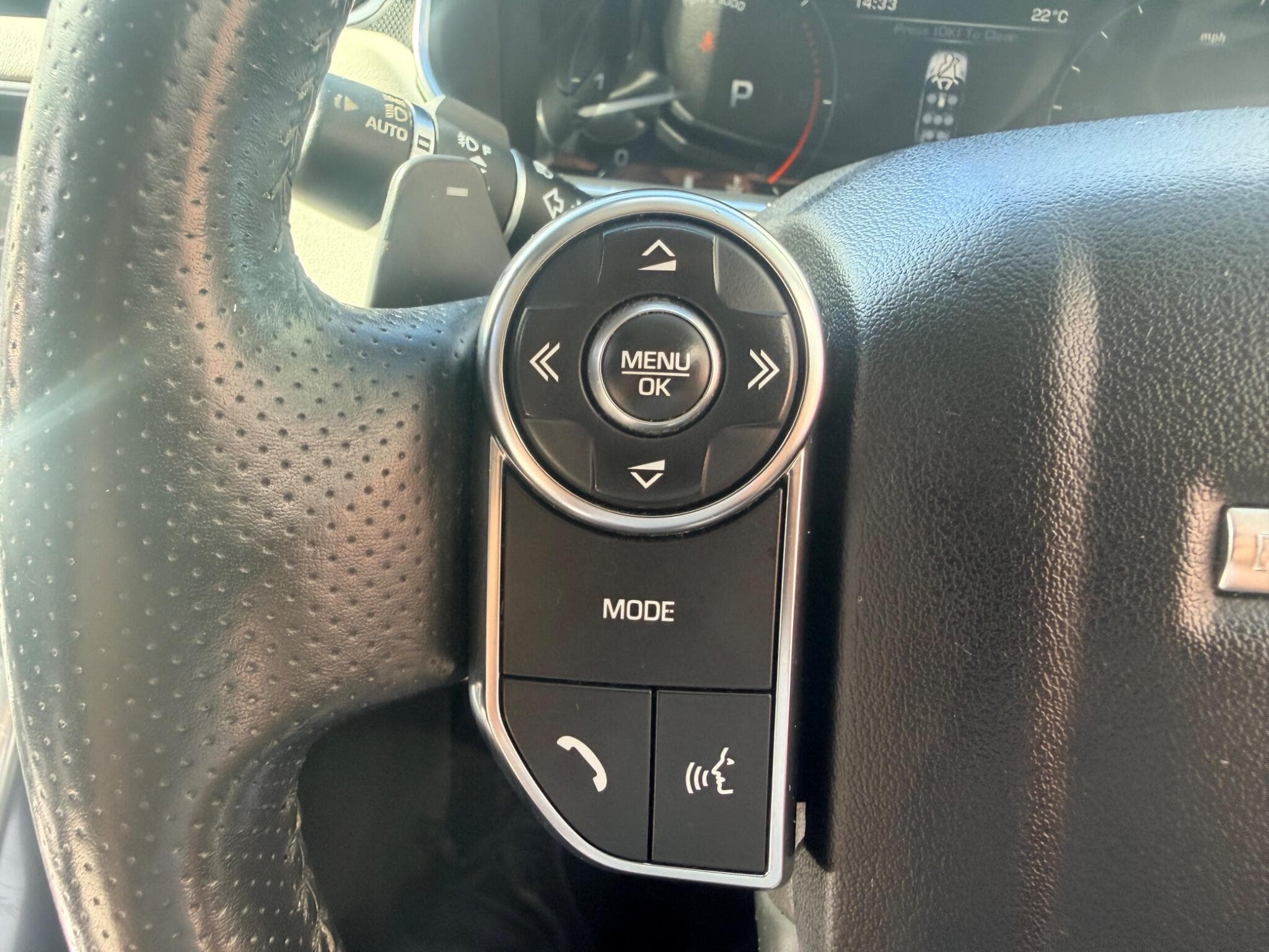2015 Land Rover Range Rover Sport - Thumbnail 29