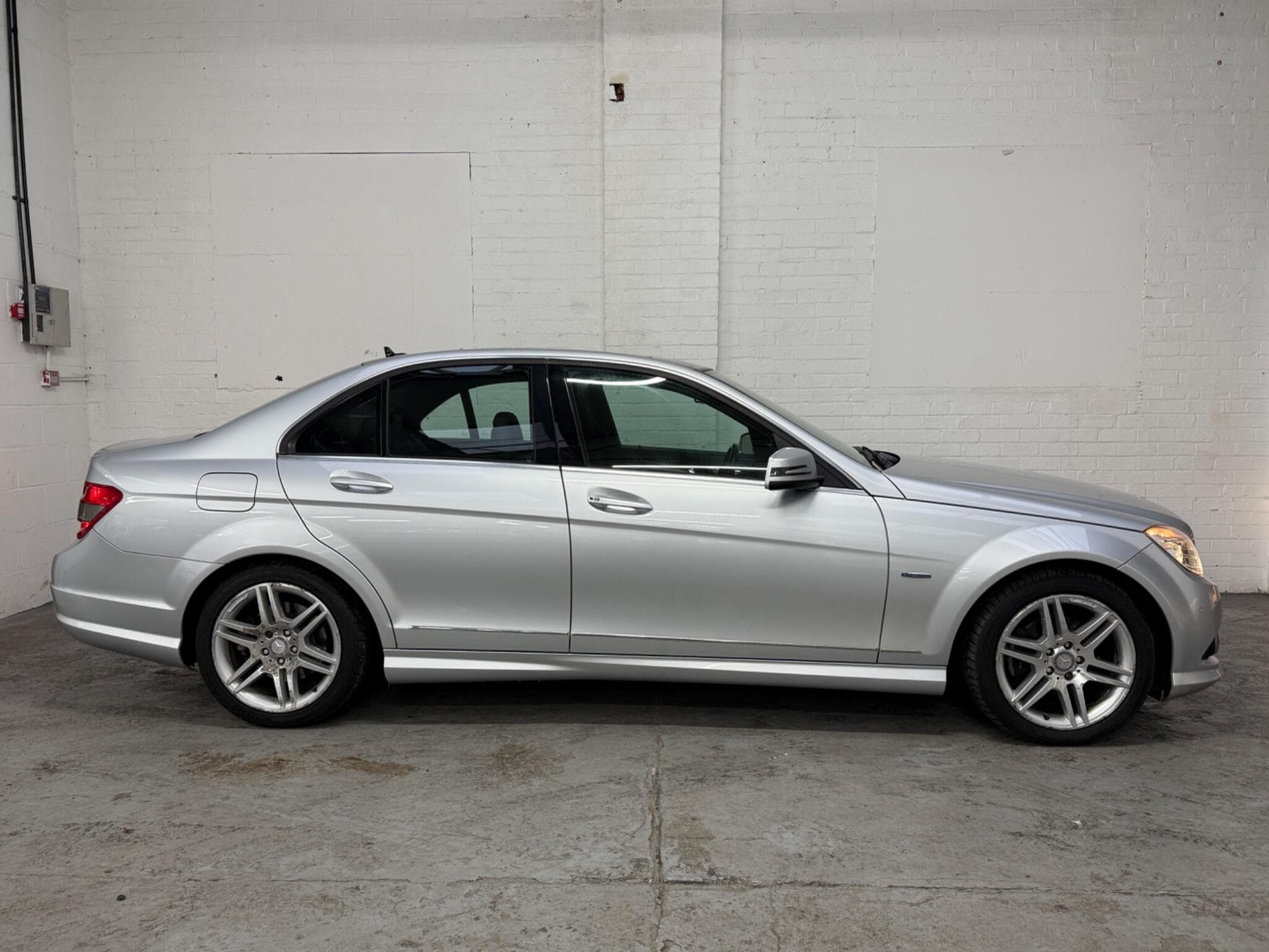 2011 Mercedes-Benz C Class - Thumbnail 11