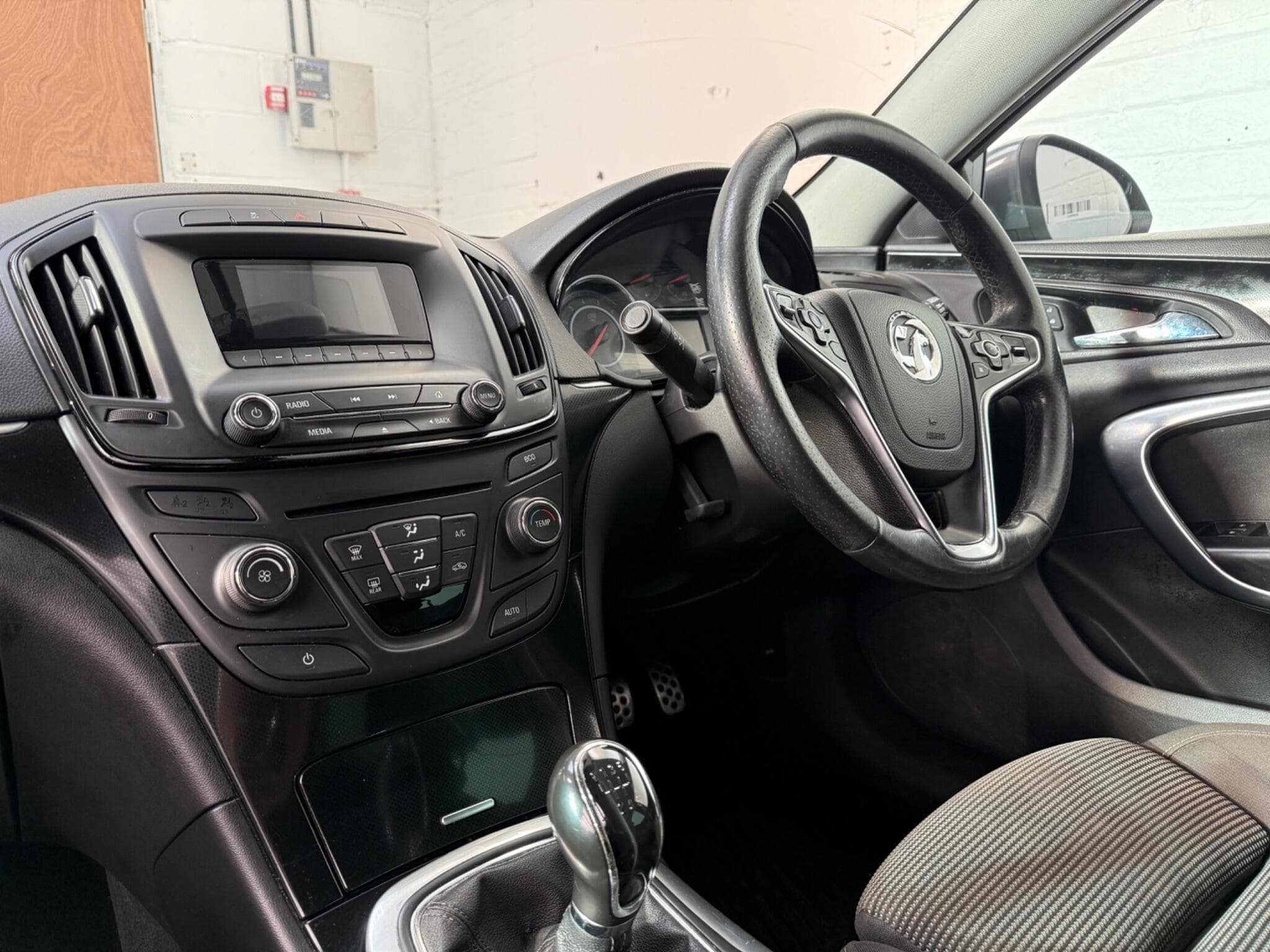 2015 Vauxhall Insignia - Thumbnail 16