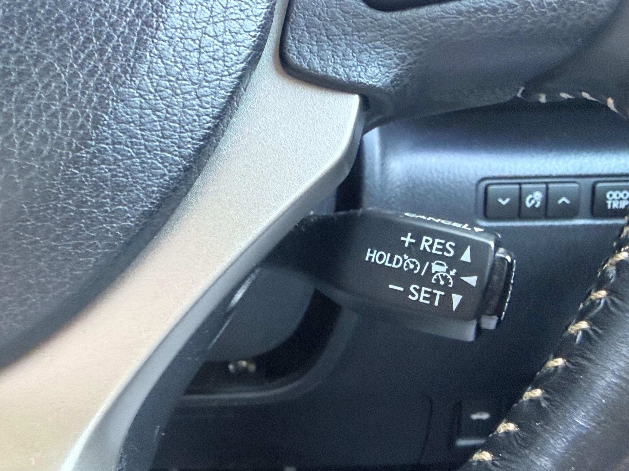 2017 Lexus IS - Thumbnail 18