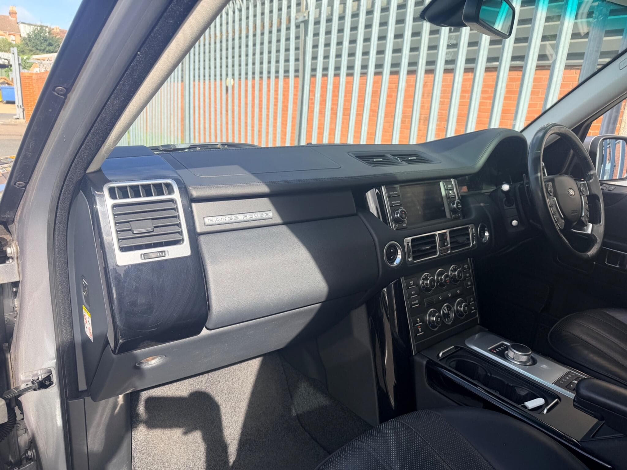 2012 Land Rover Range Rover - Thumbnail 13