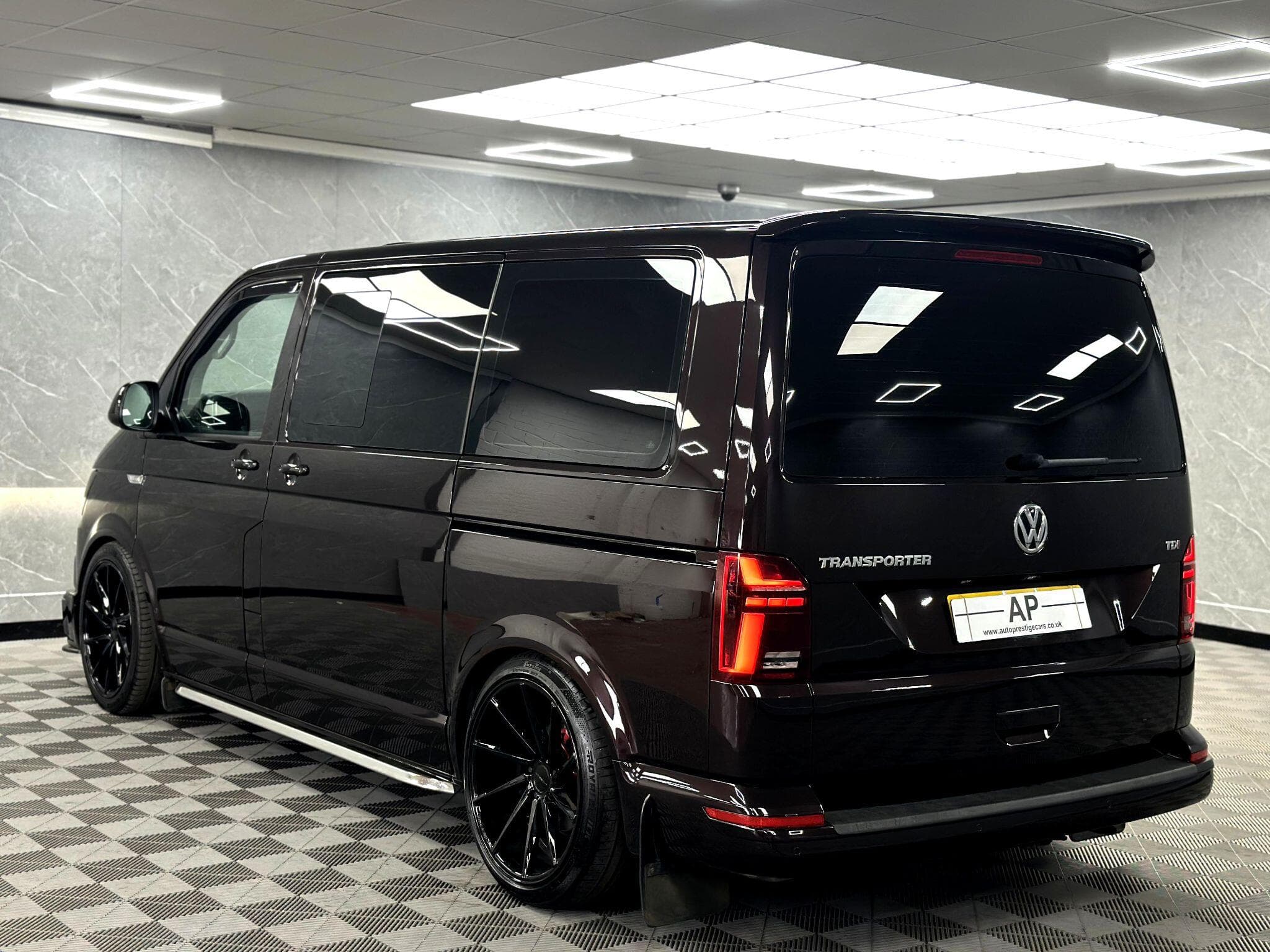 2016 Volkswagen Transporter - Thumbnail 16