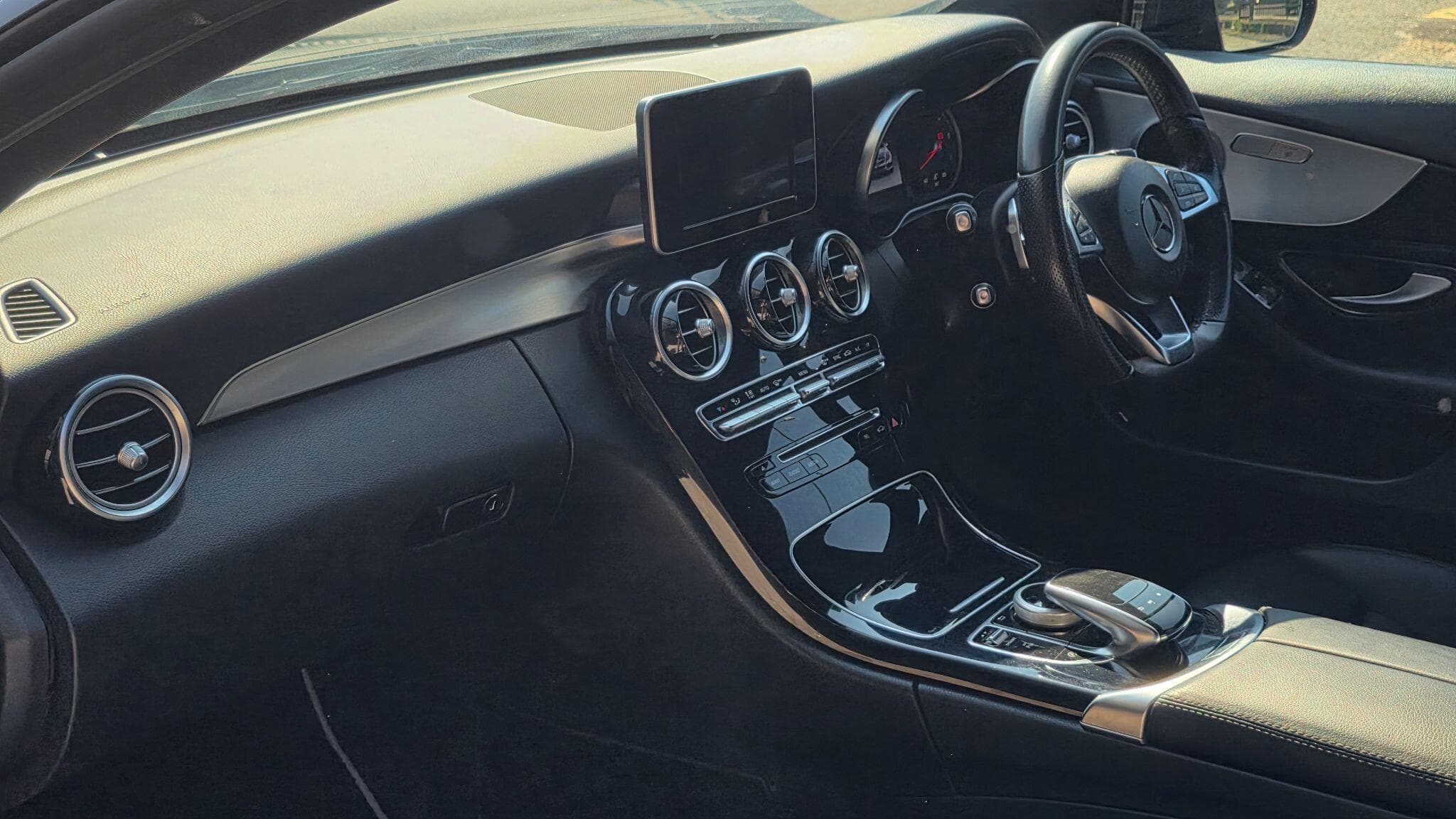 2016 Mercedes-Benz C Class - Thumbnail 13