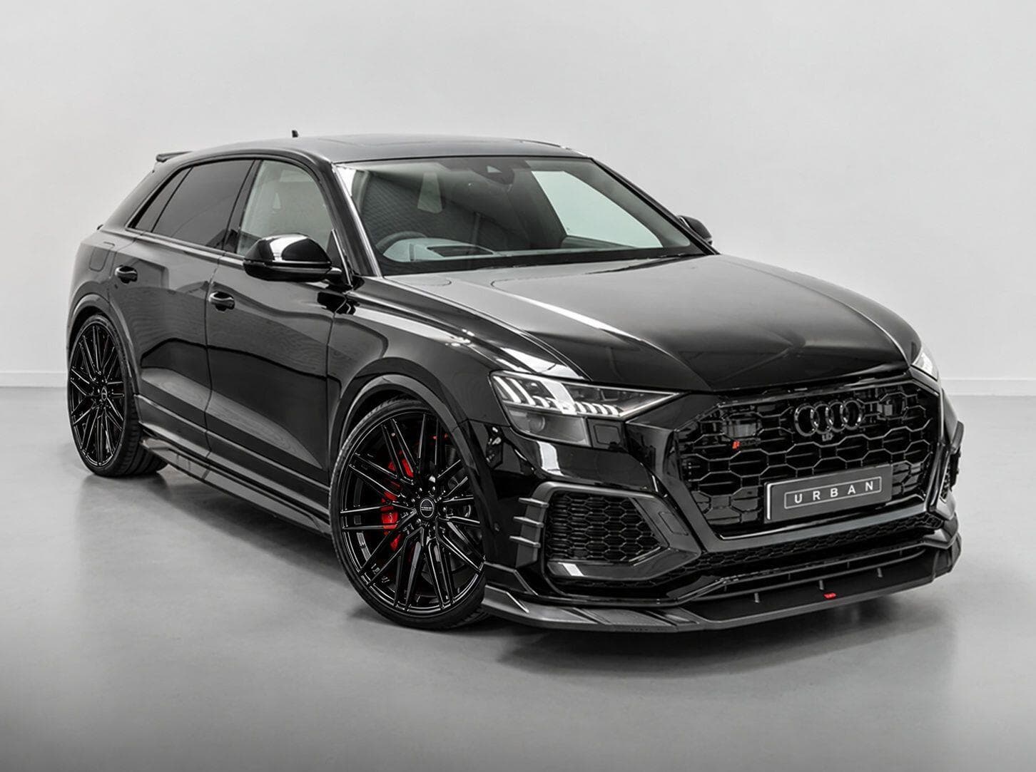 2023 Audi RSQ8 - Main
