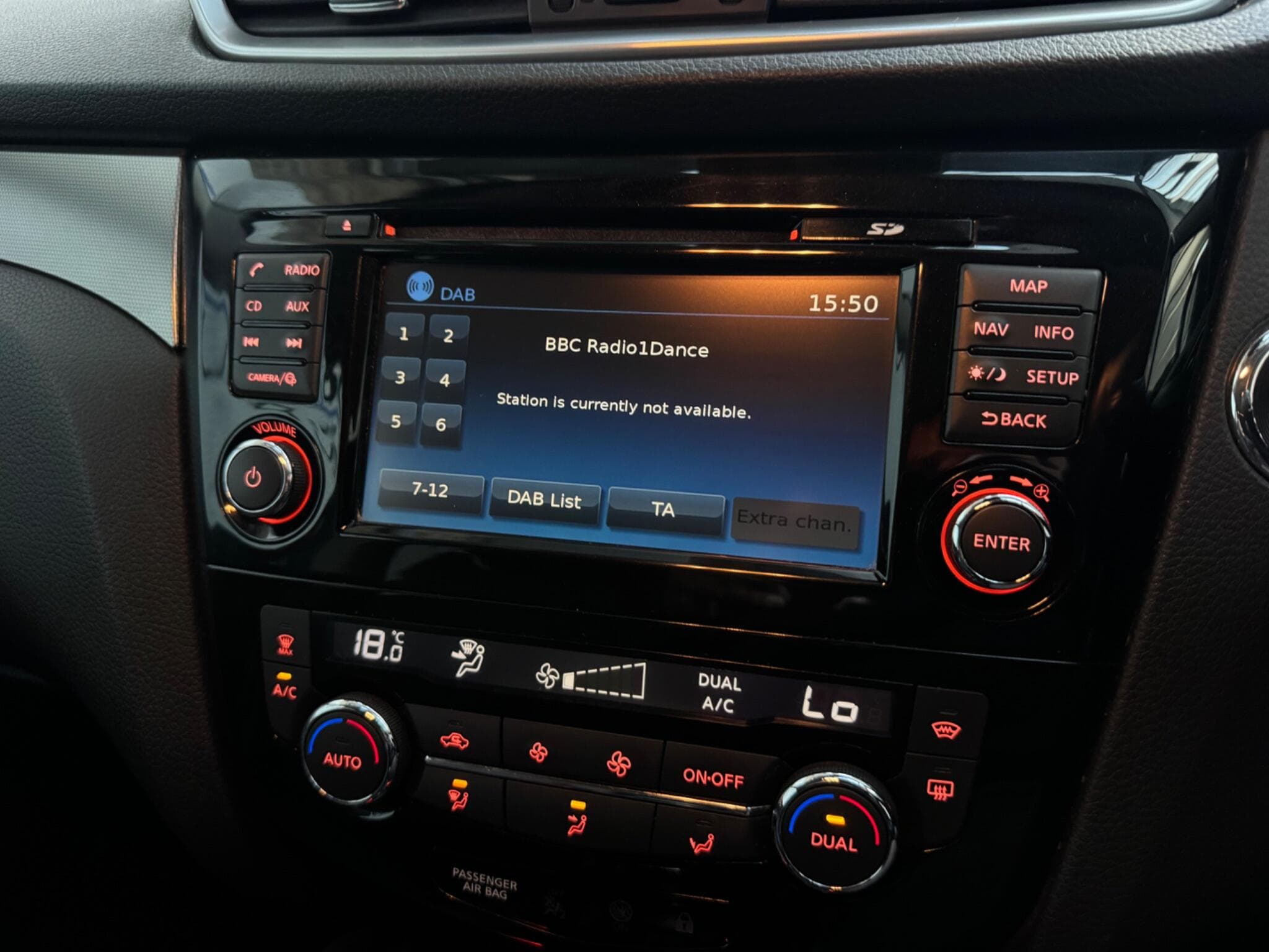 2017 Nissan Qashqai - Thumbnail 16