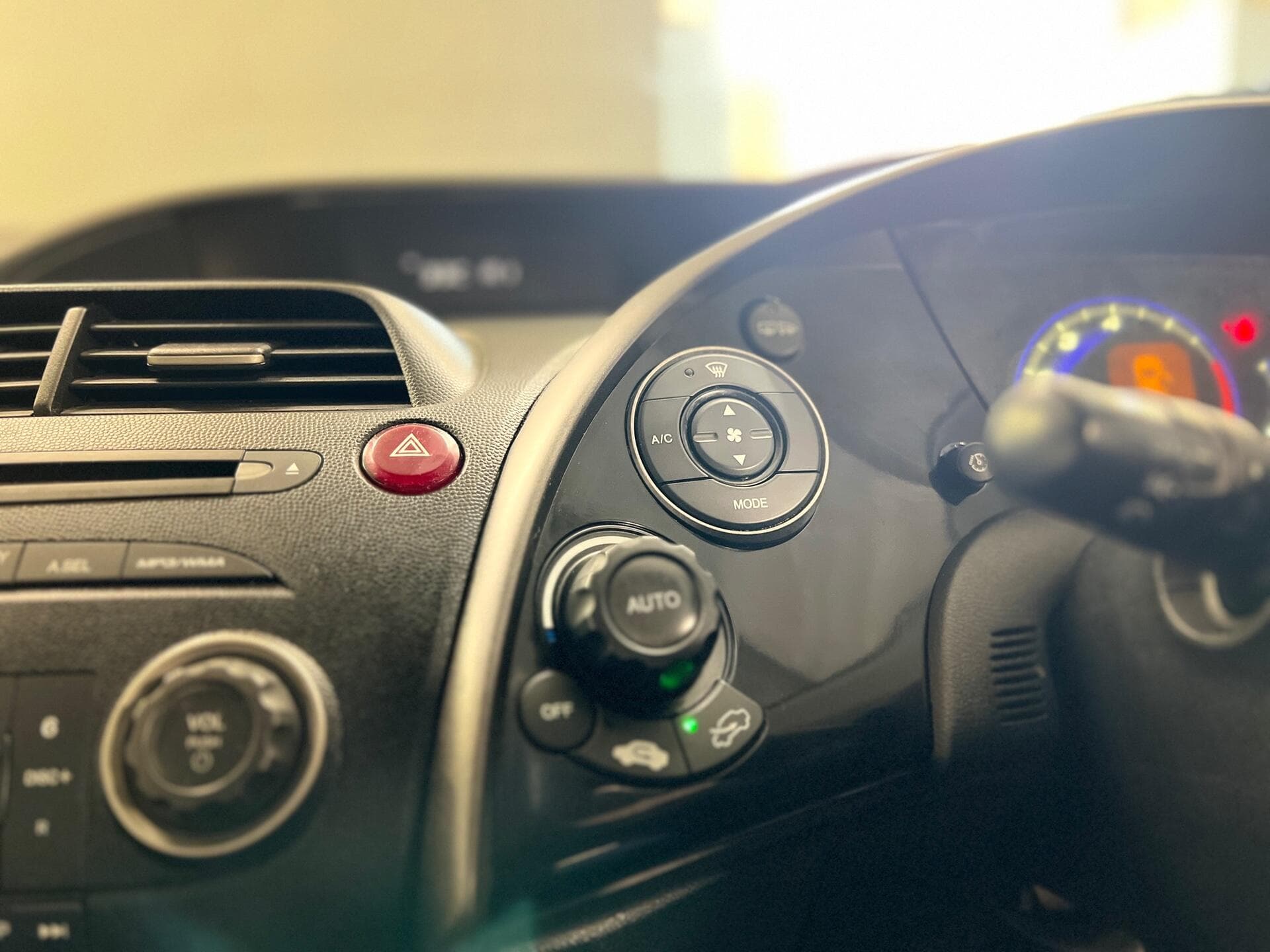 2009 Honda Civic - Thumbnail 25