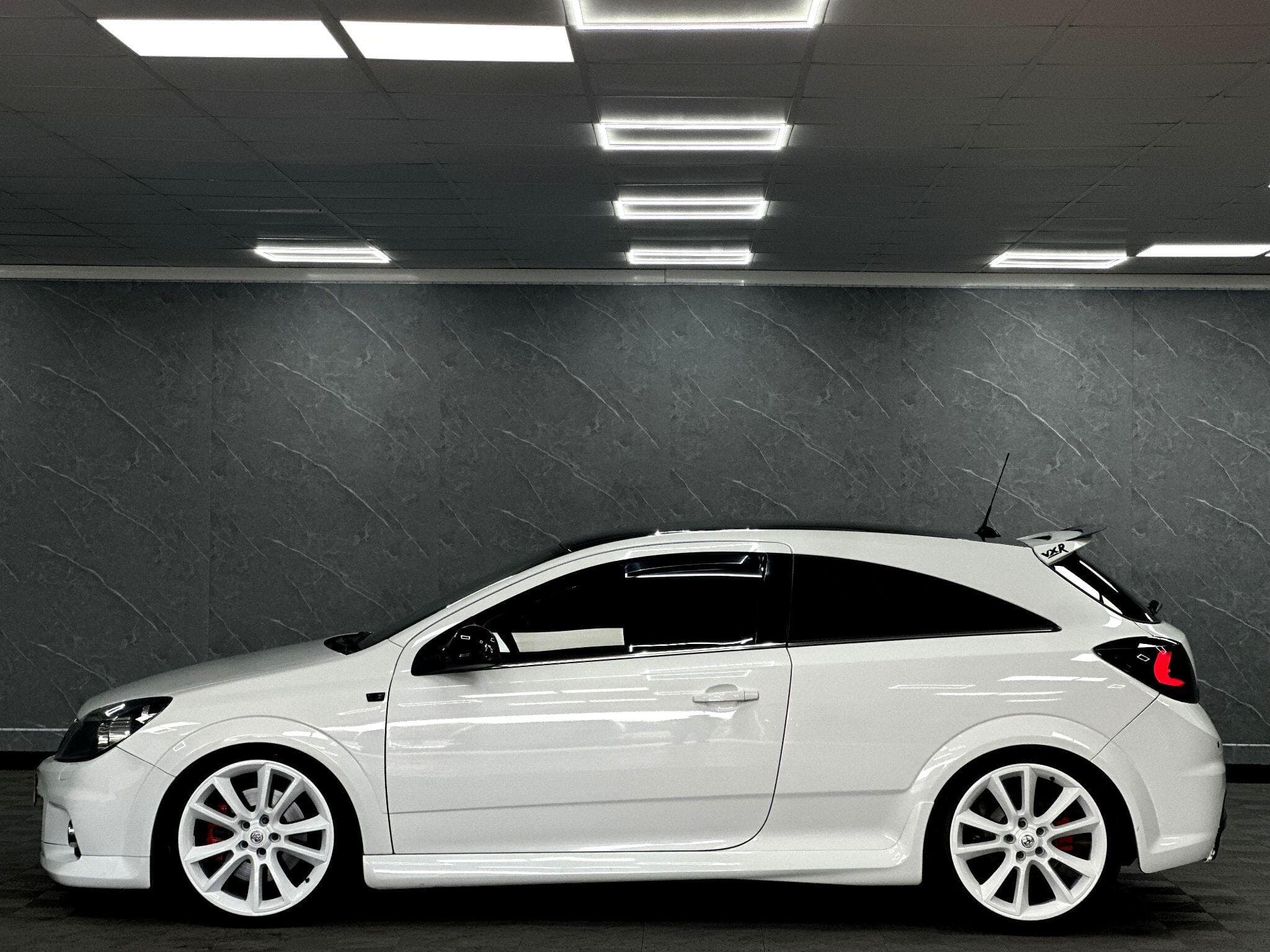 2010 Vauxhall Astra - Thumbnail 15
