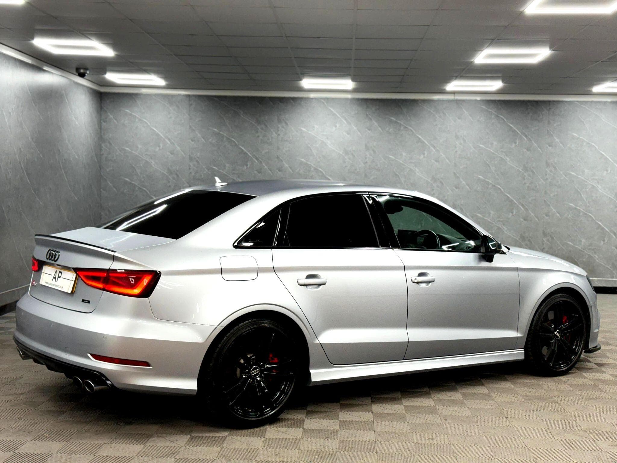 2015 Audi S3 - Thumbnail 28