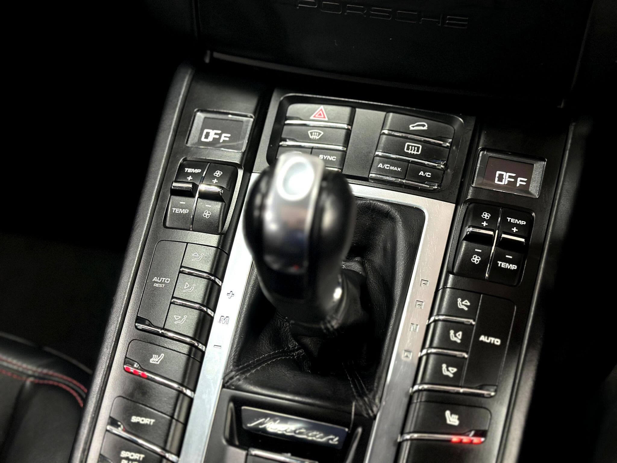 2016 Porsche Macan - Thumbnail 33