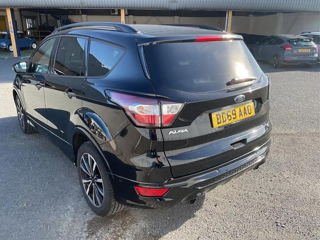 2019 Ford Kuga - Thumbnail 3