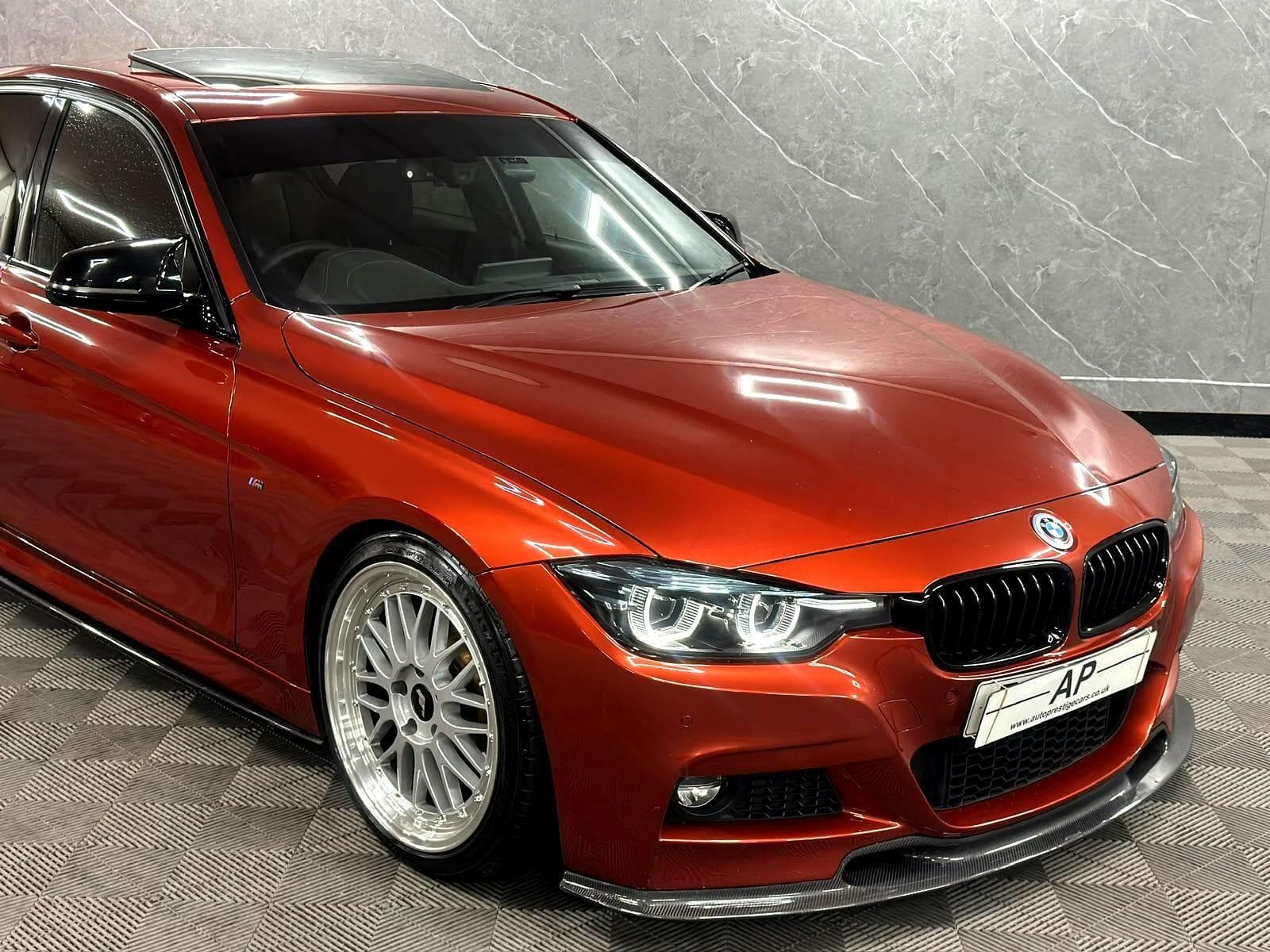 2017 BMW 3 Series - Thumbnail 12