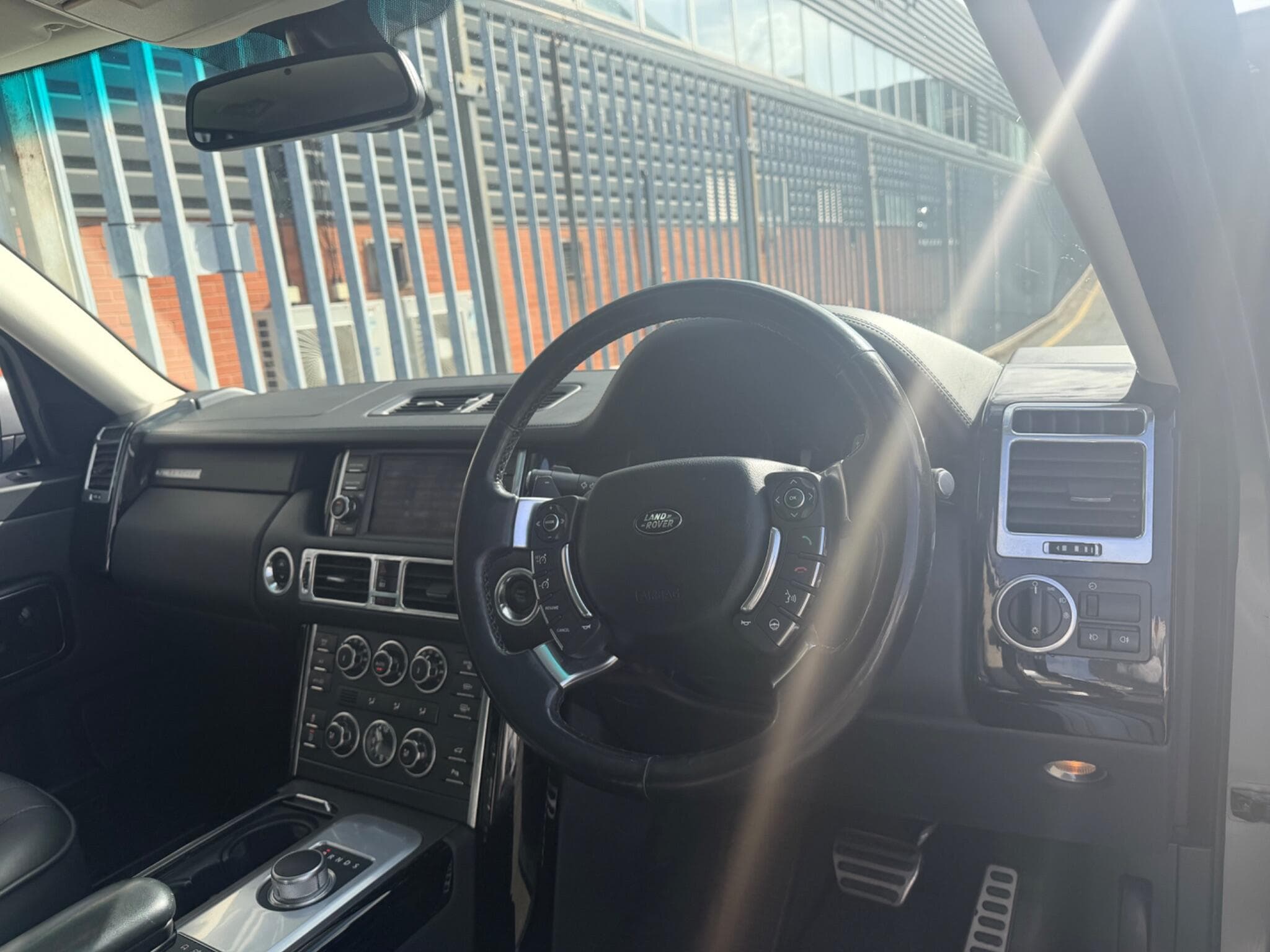 2012 Land Rover Range Rover - Thumbnail 5