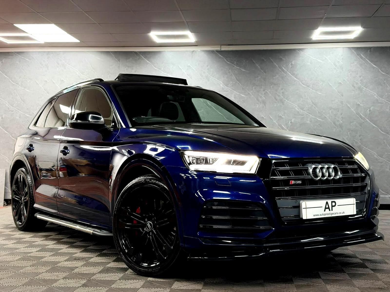 2020 Audi SQ5 - Main