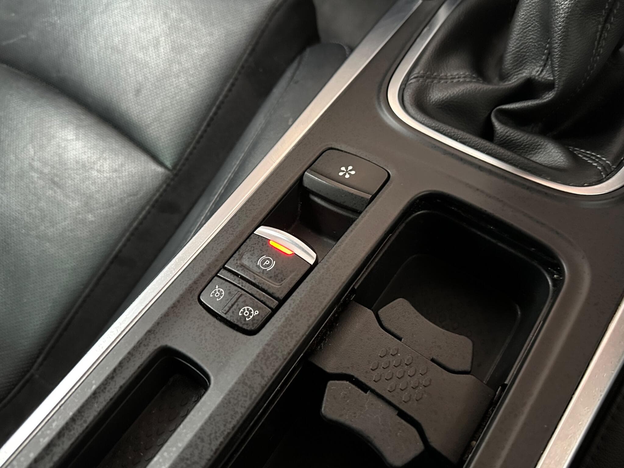 2017 Renault Megane - Thumbnail 15