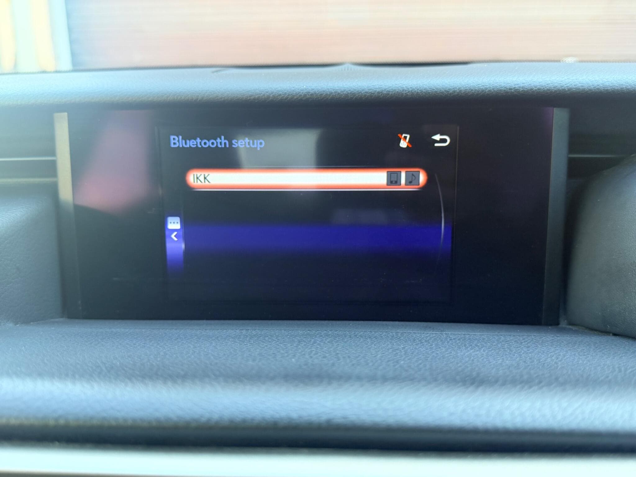 2017 Lexus IS - Thumbnail 25