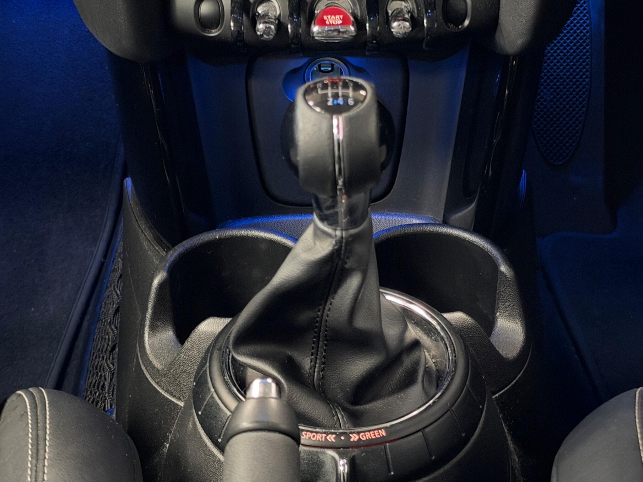 2017 MINI Hatch - Thumbnail 17