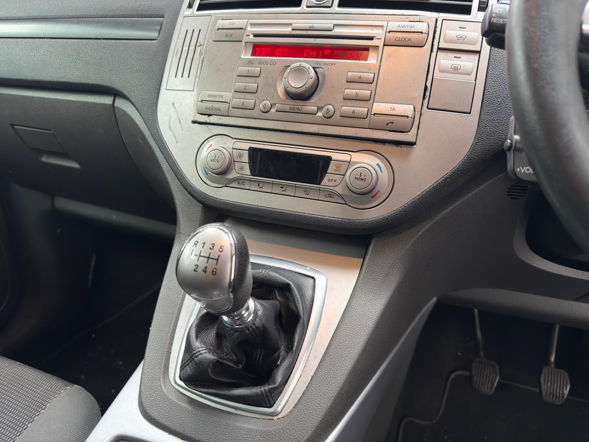 2011 Ford Kuga - Thumbnail 10