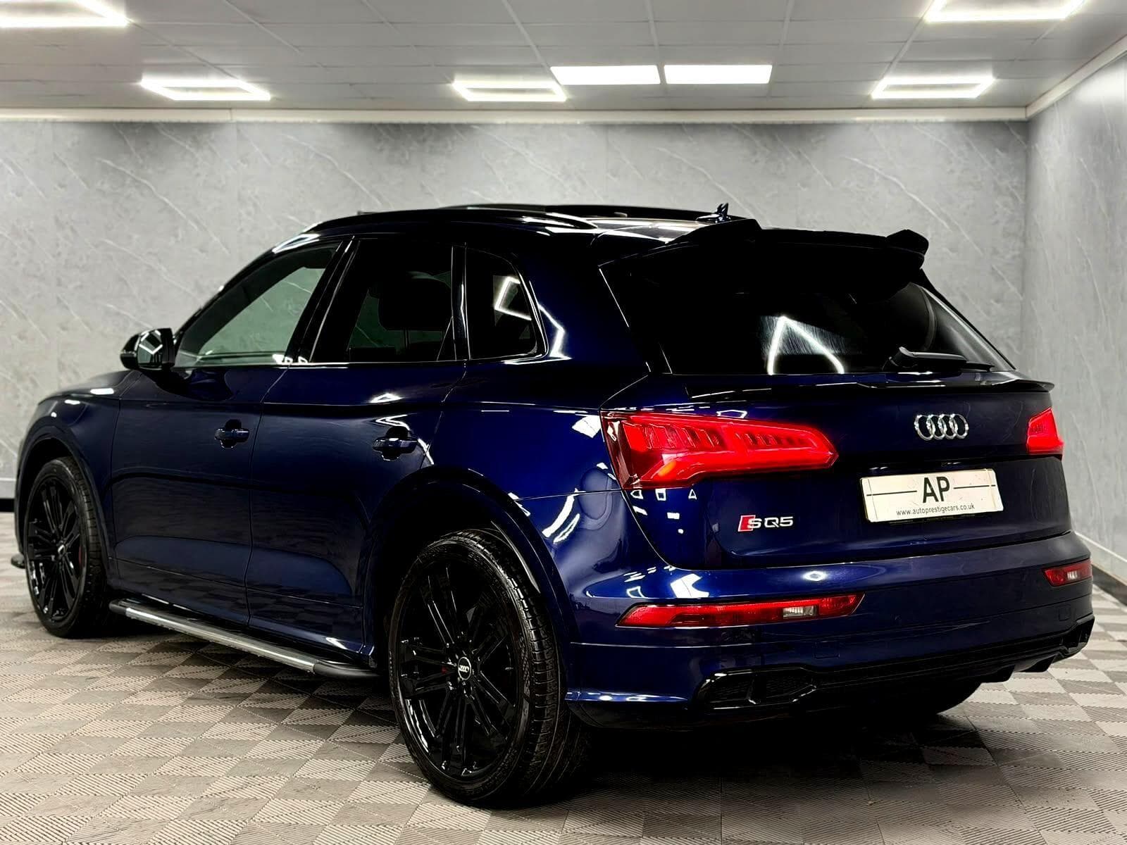 2020 Audi SQ5 - Thumbnail 26