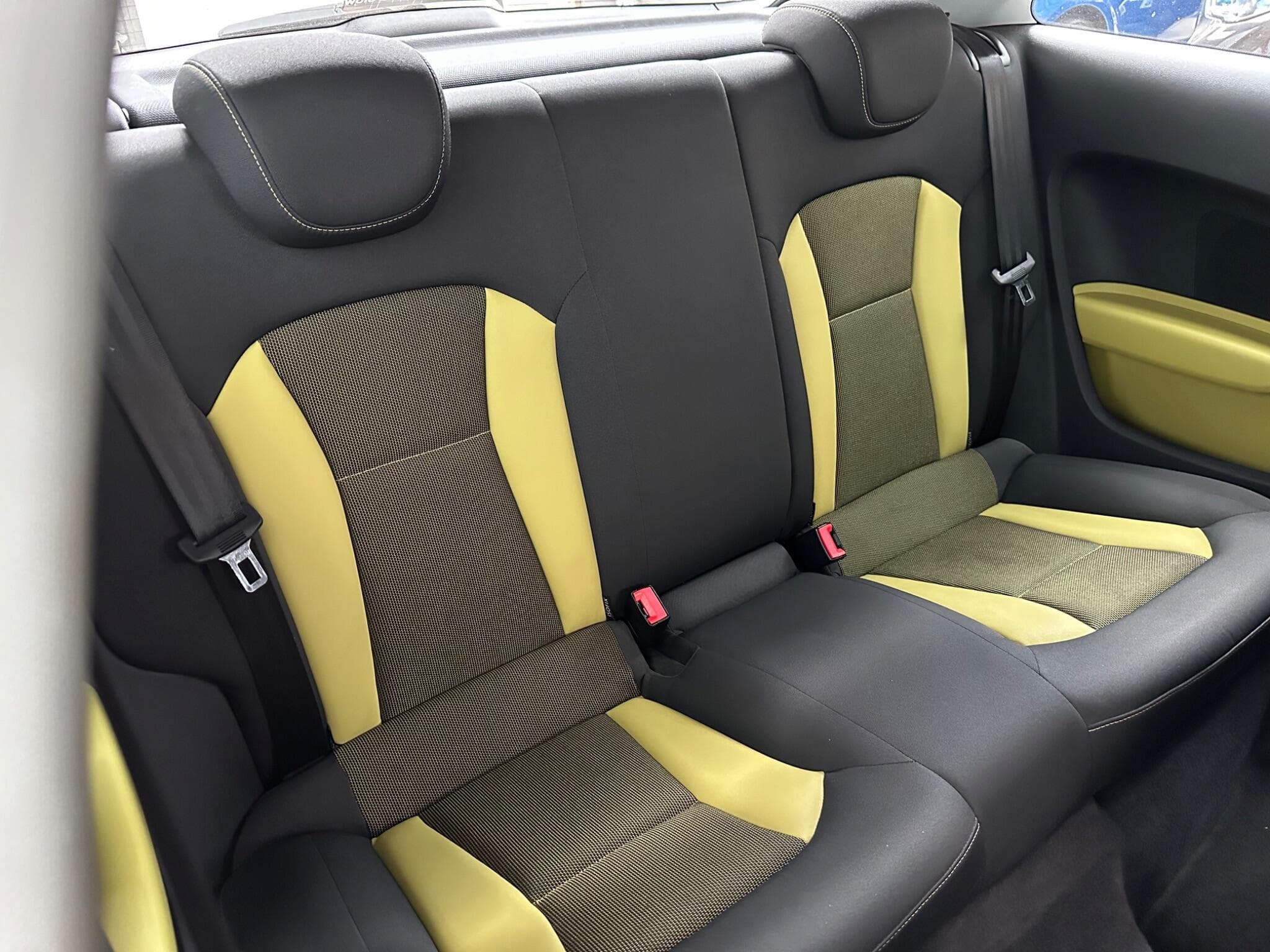 2011 Audi A1 - Thumbnail 10
