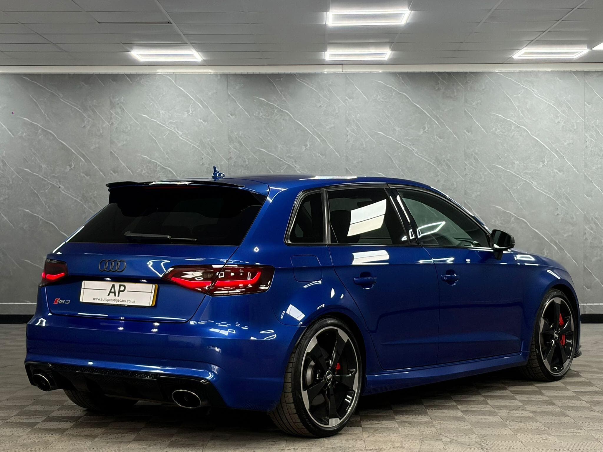 2016 Audi RS3 - Thumbnail 26