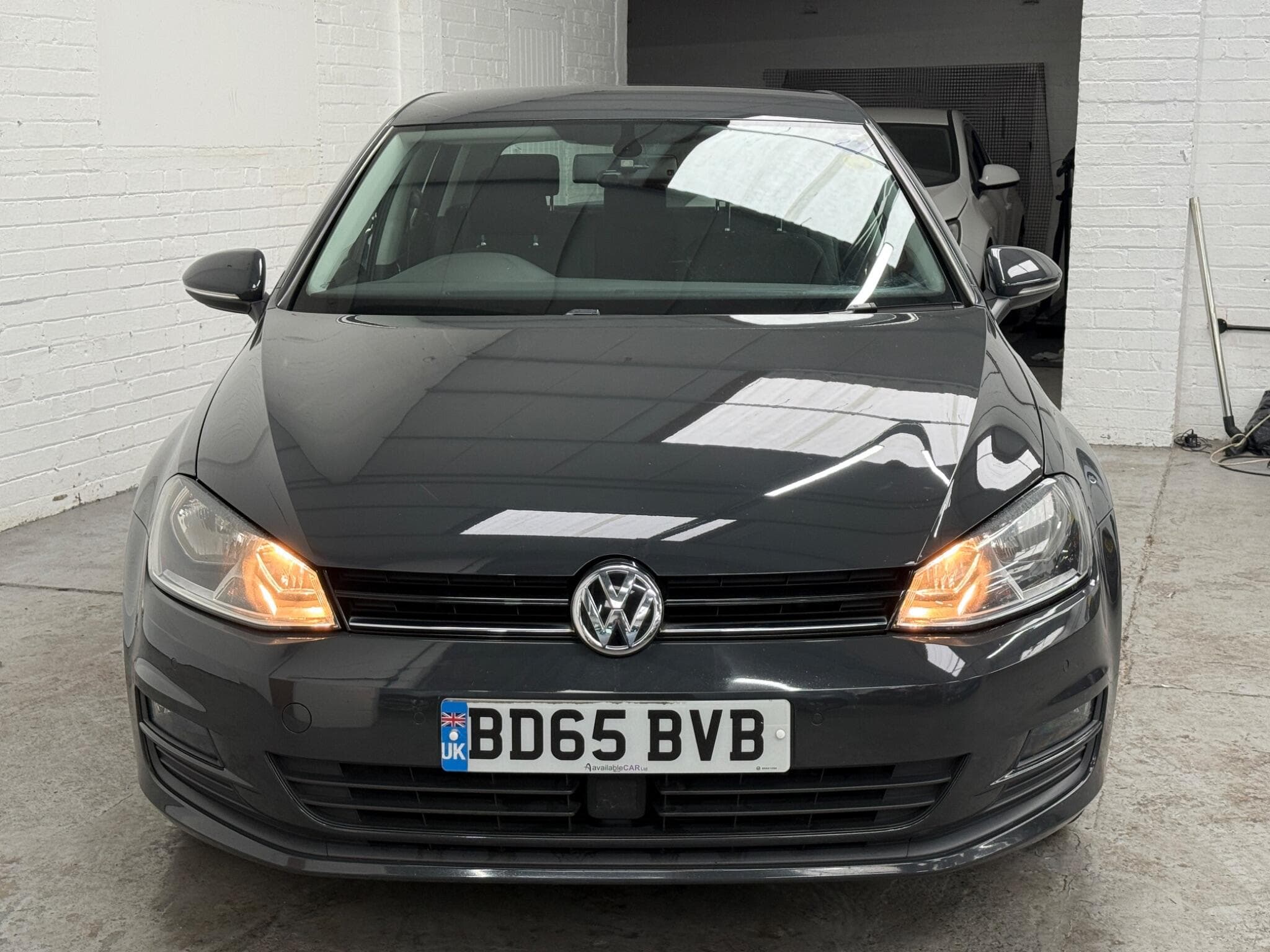 2015 Volkswagen Golf - Thumbnail 2