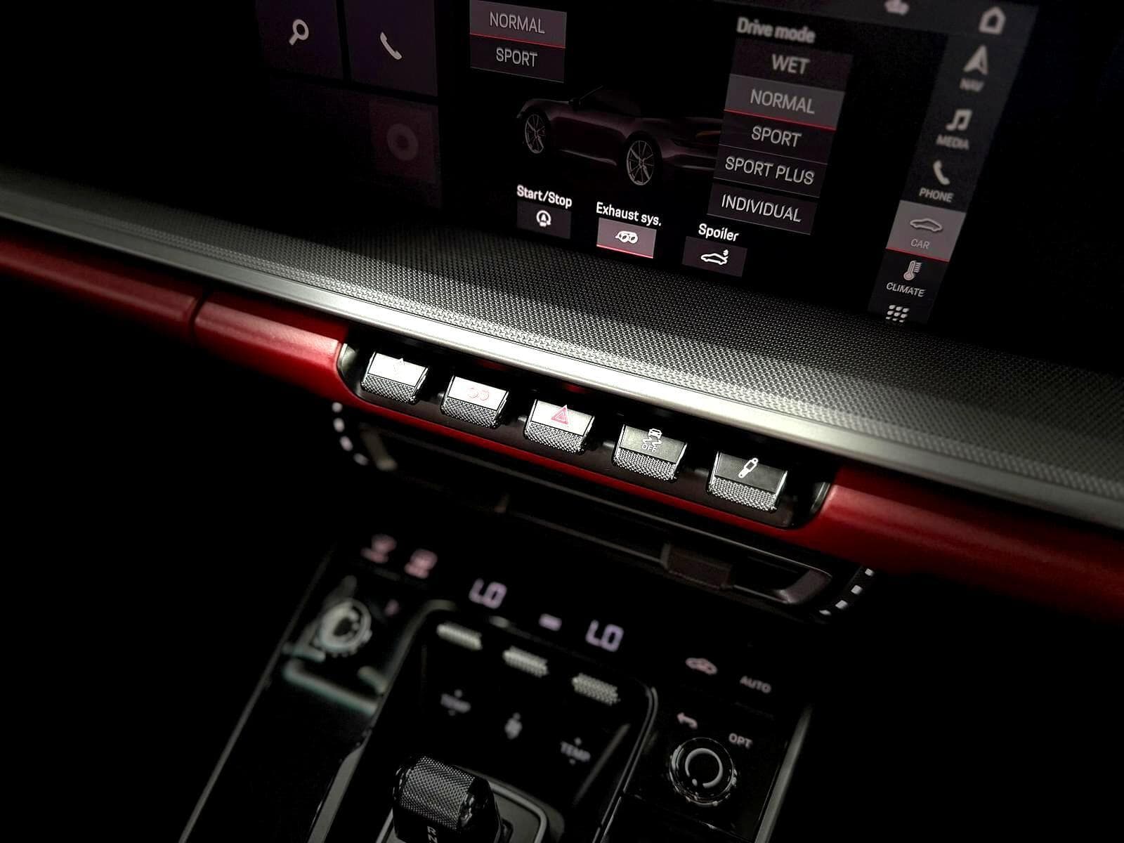 2020 Porsche 911 - Thumbnail 85