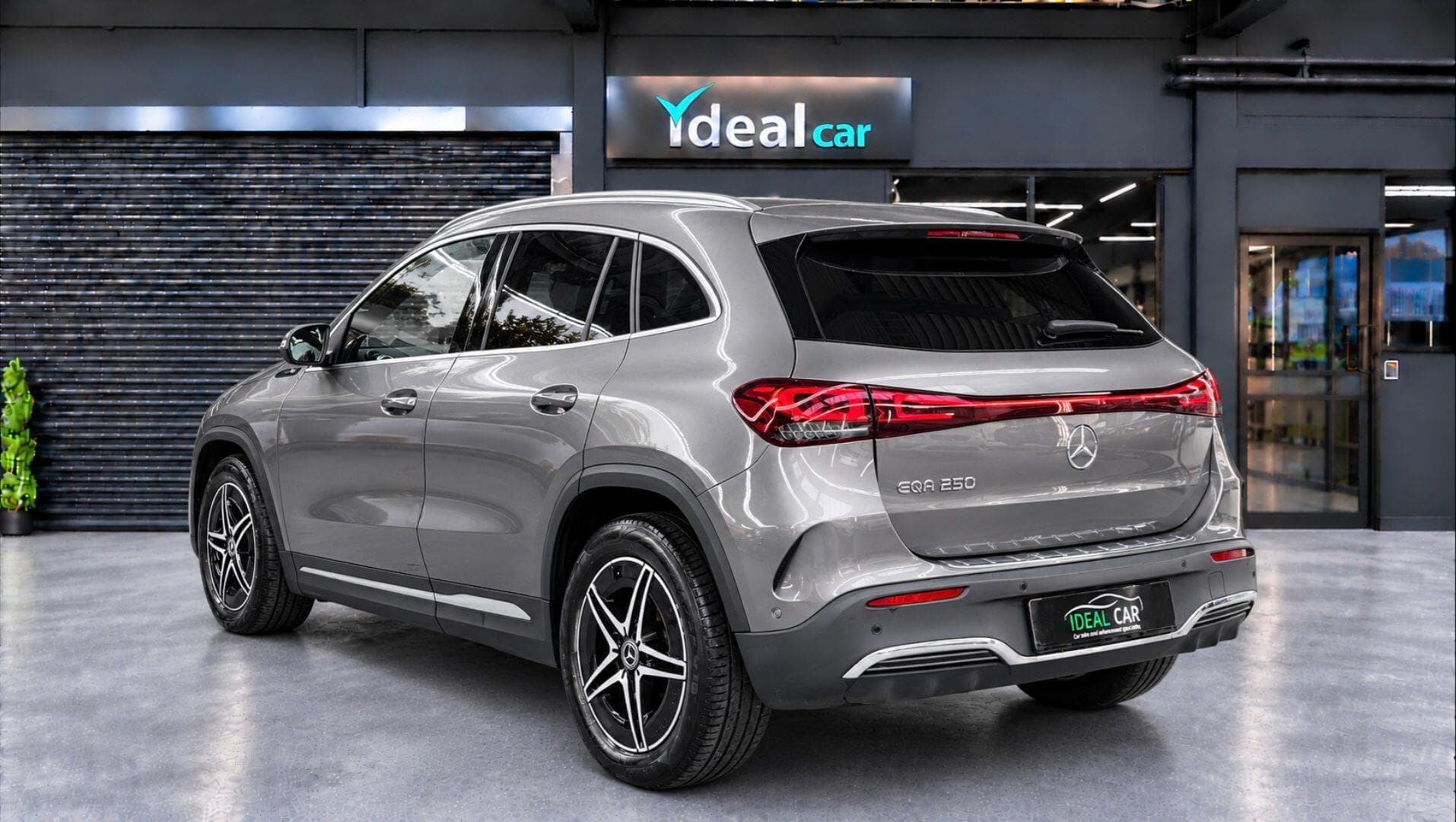 2022 Mercedes-Benz EQA - Image 3