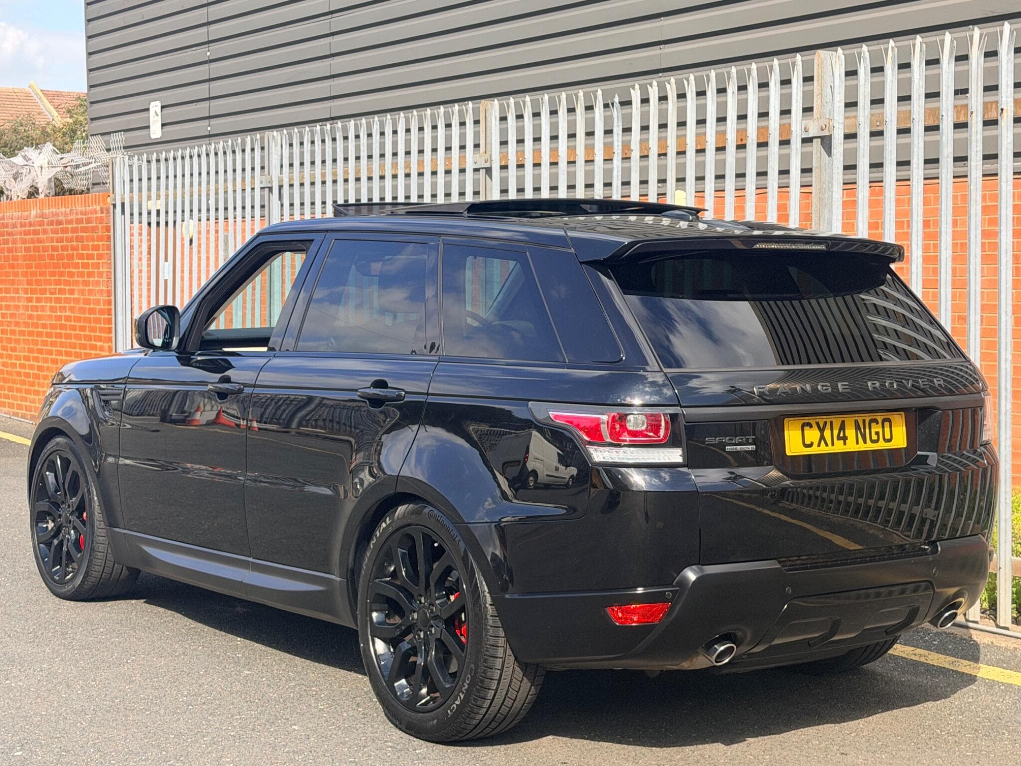 2014 Land Rover Range Rover Sport - Thumbnail 13