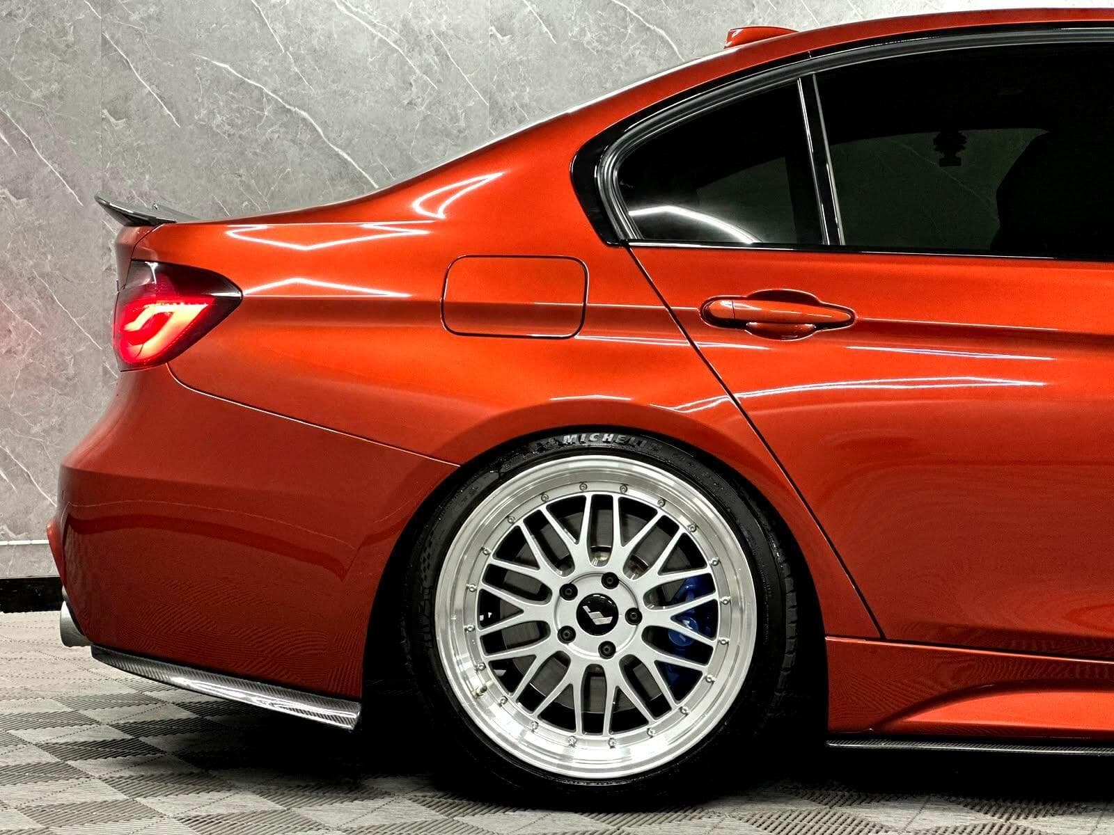 2017 BMW 3 Series - Thumbnail 48