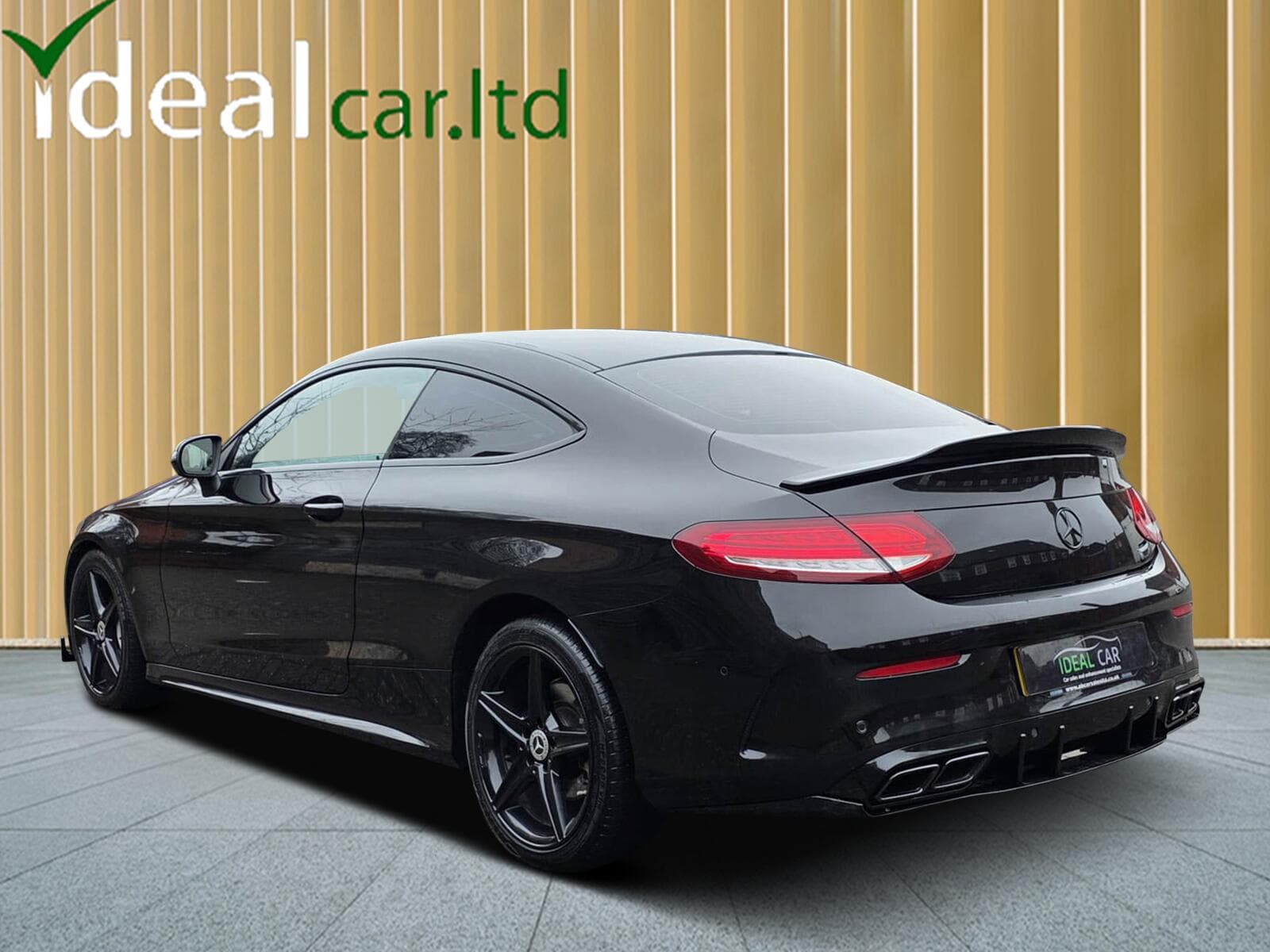 2018 Mercedes-Benz C Class - Thumbnail 2