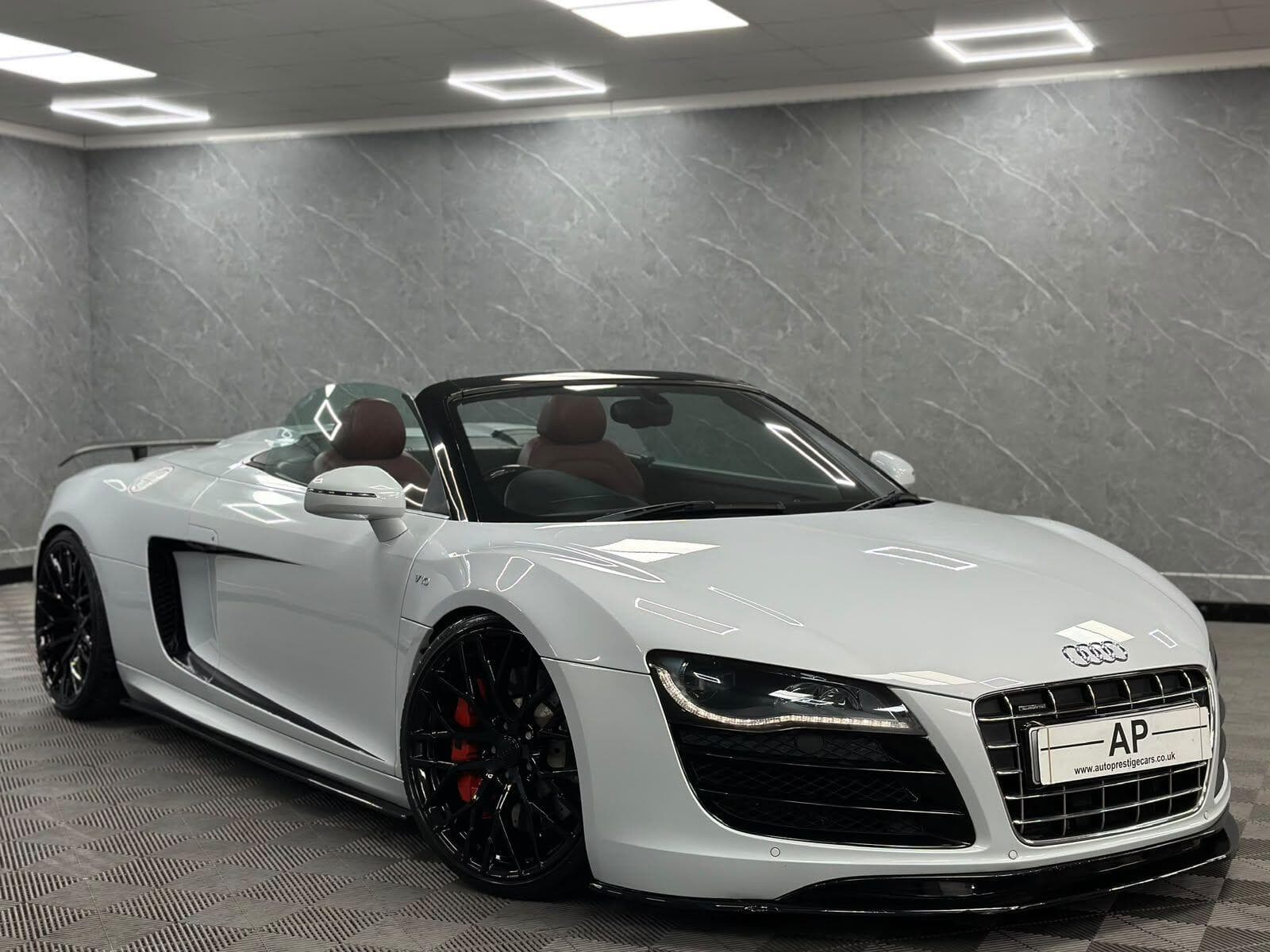 2010 Audi R8 - Thumbnail 26