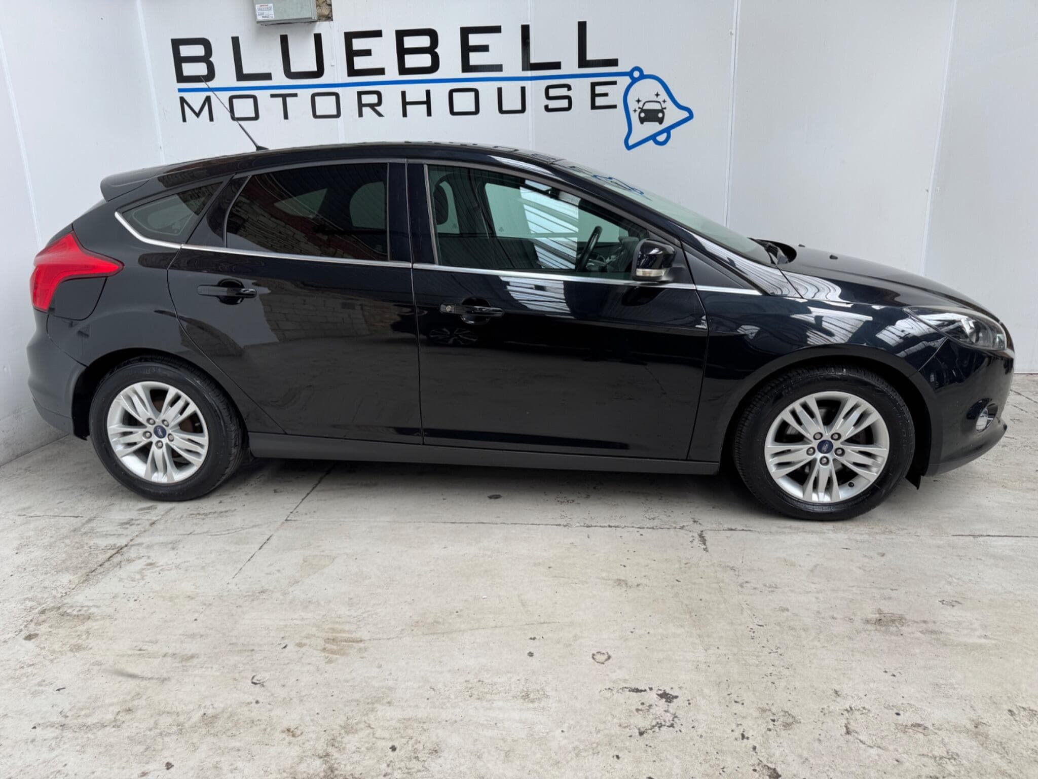 2014 Ford Focus - Thumbnail 9