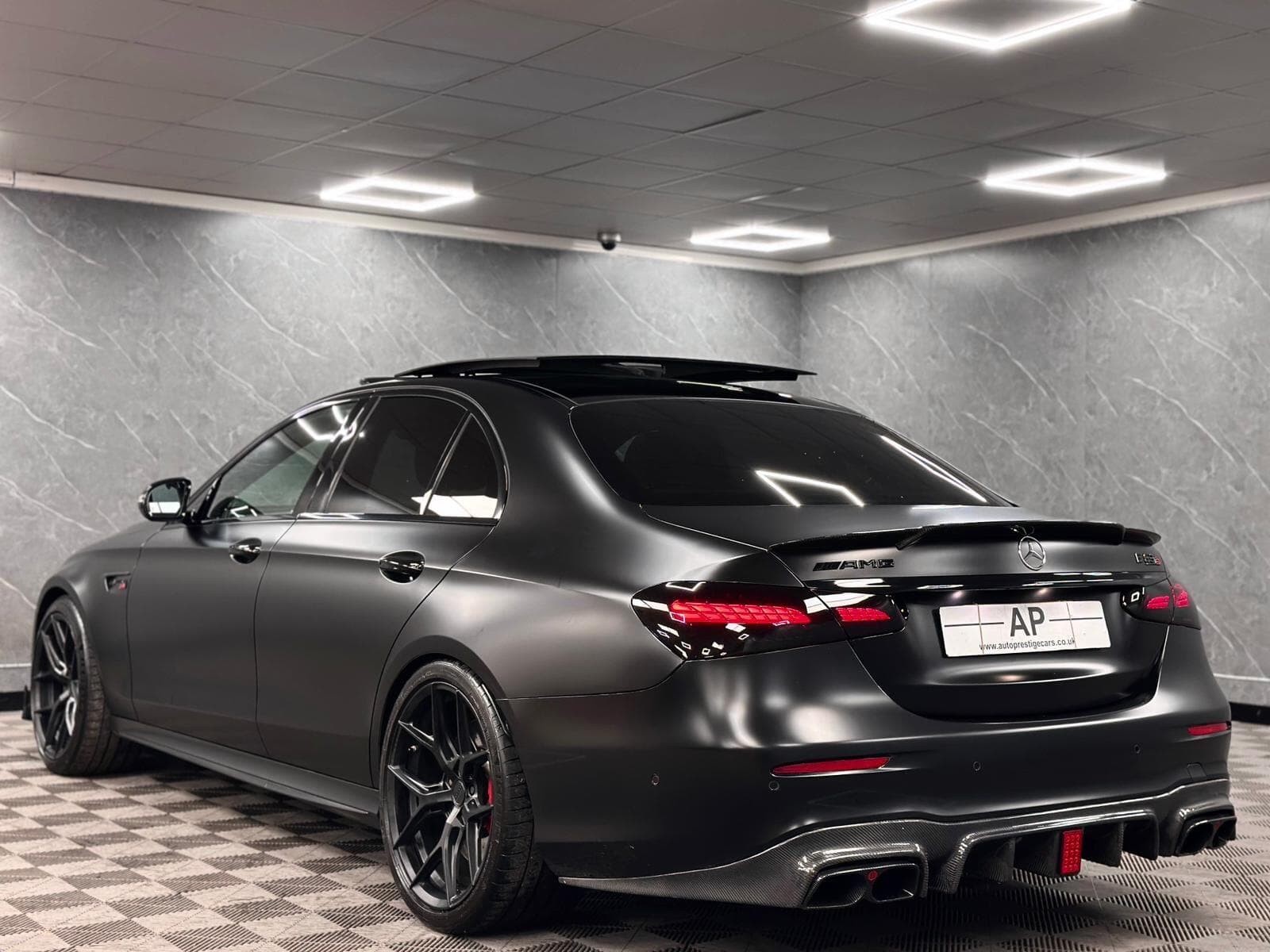 2020 Mercedes-Benz E Class - Thumbnail 16