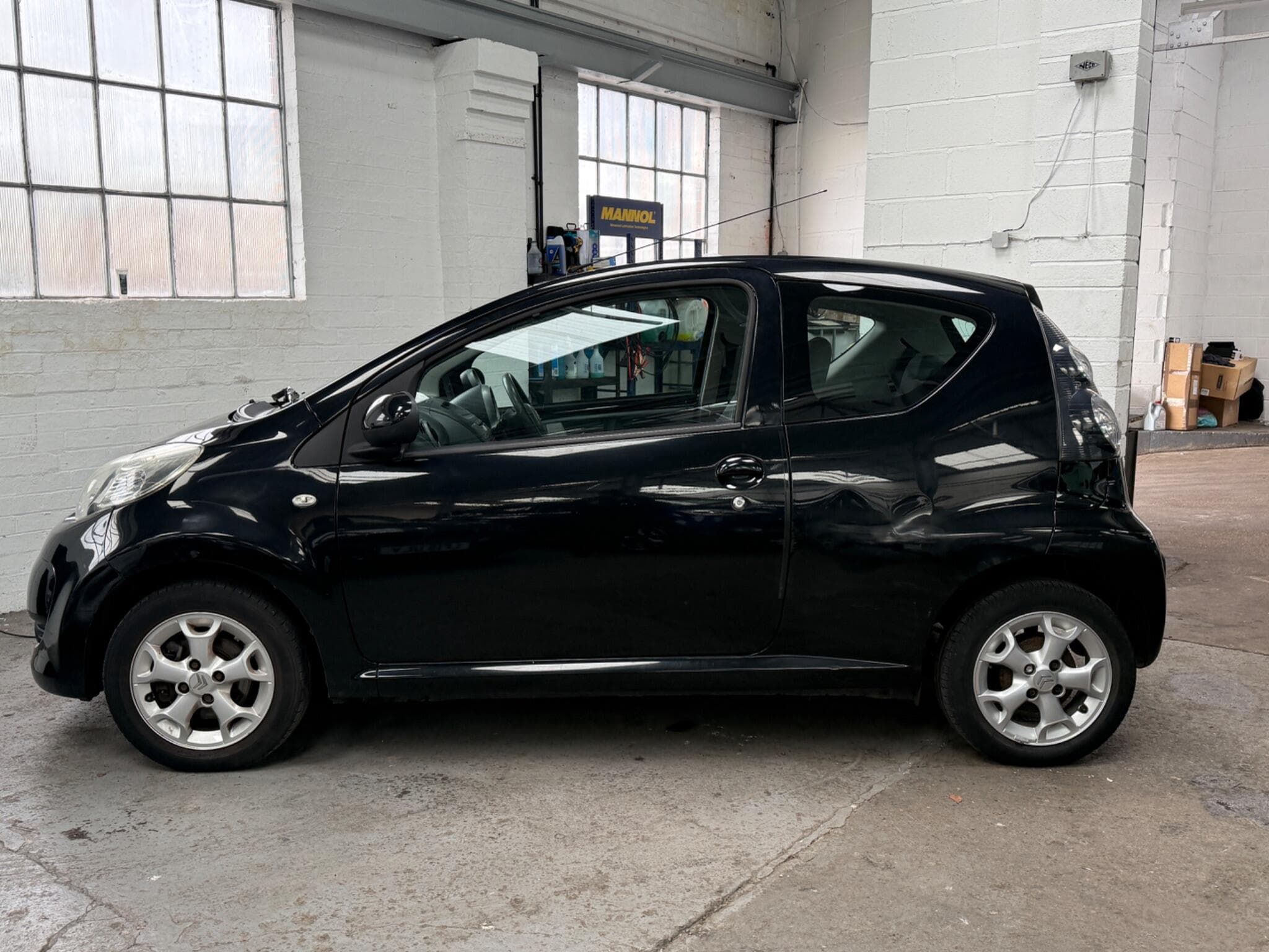 2011 Citroen C1 - Thumbnail 4