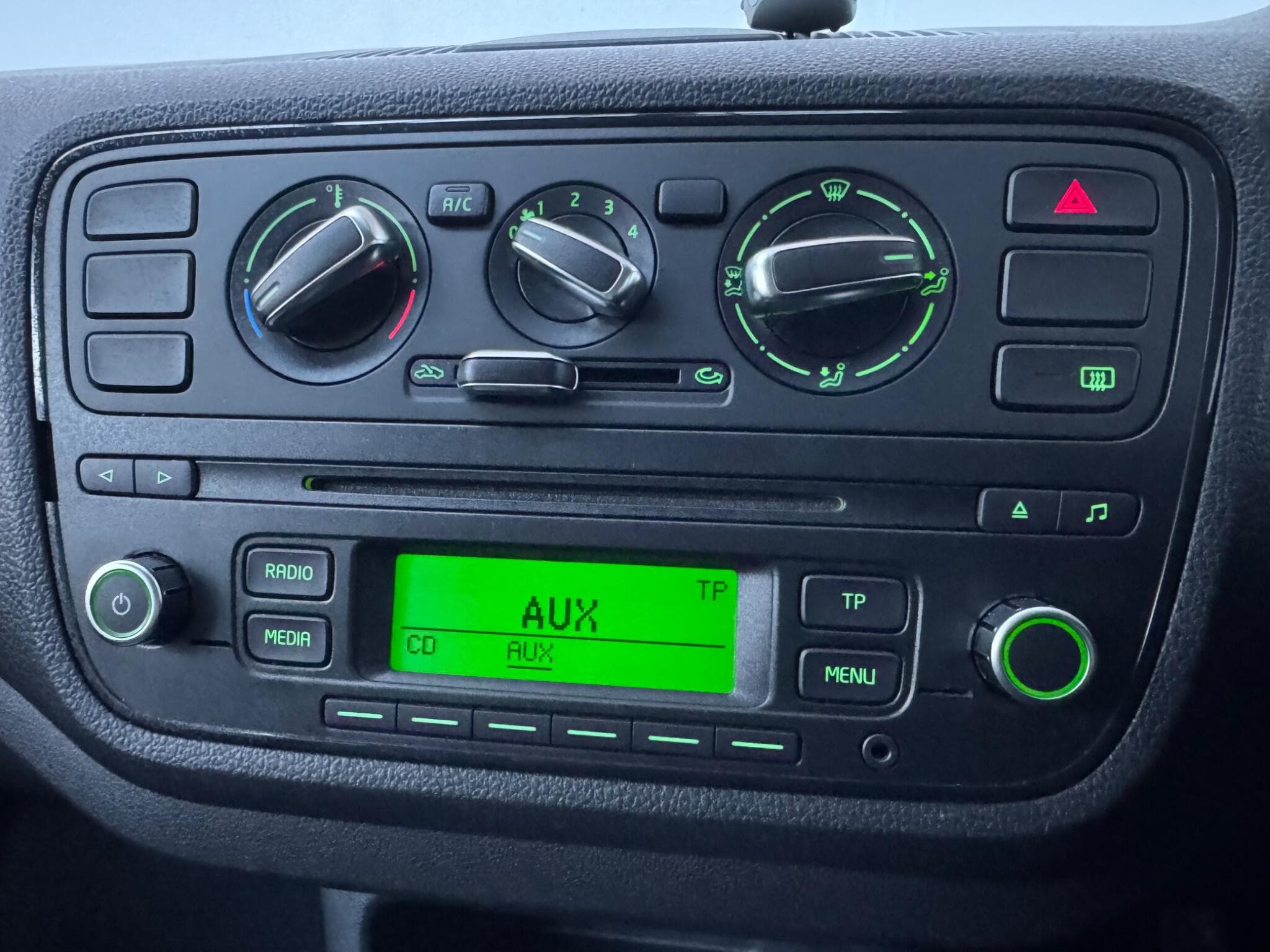 2014 Skoda Citigo - Thumbnail 15