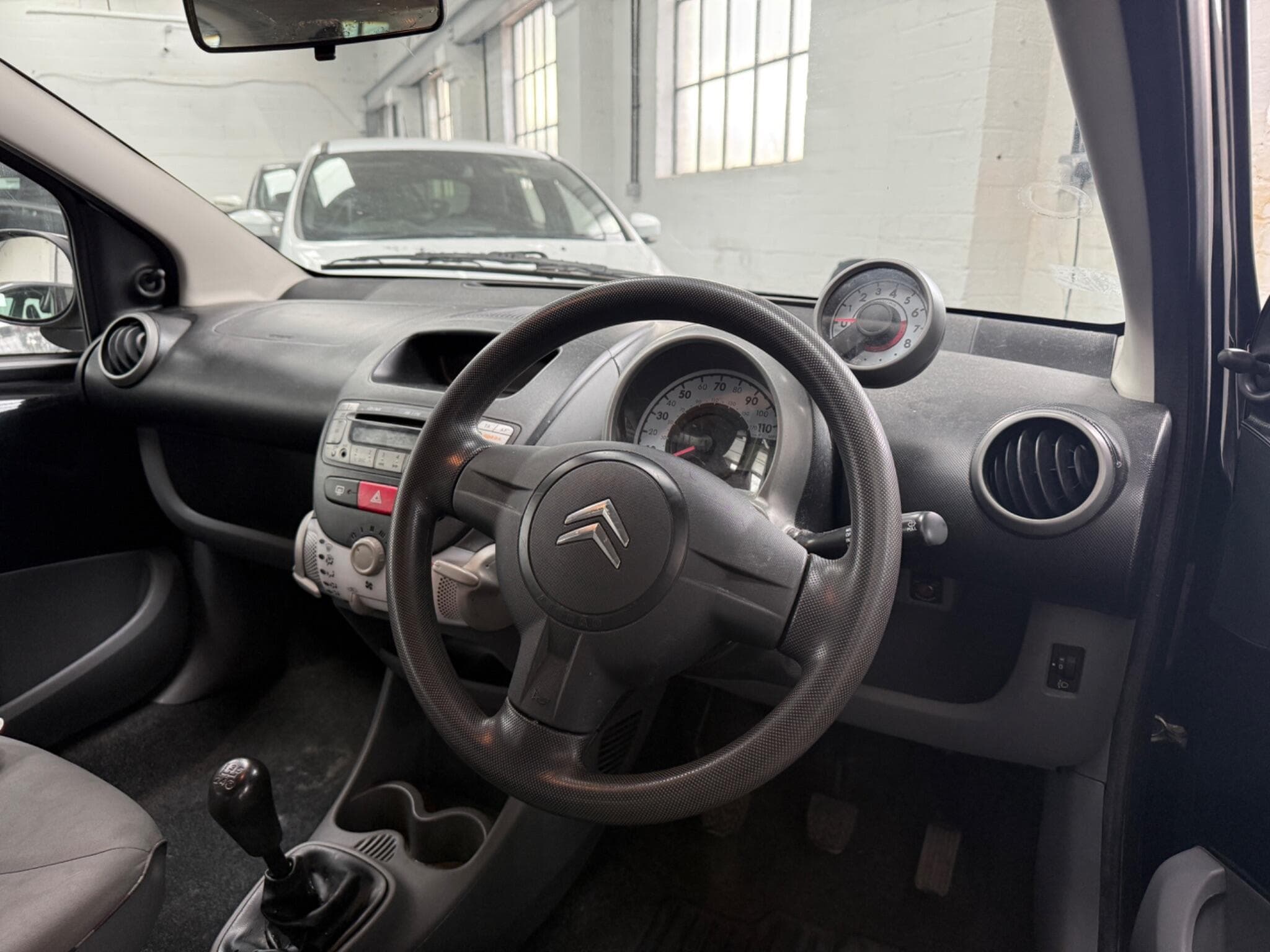 2011 Citroen C1 - Thumbnail 7