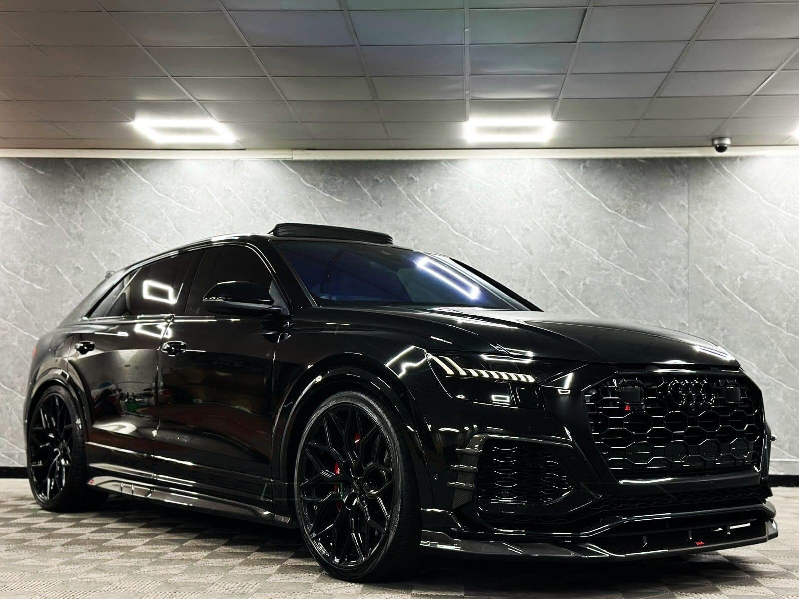 2022 Audi RSQ8 - Thumbnail 29