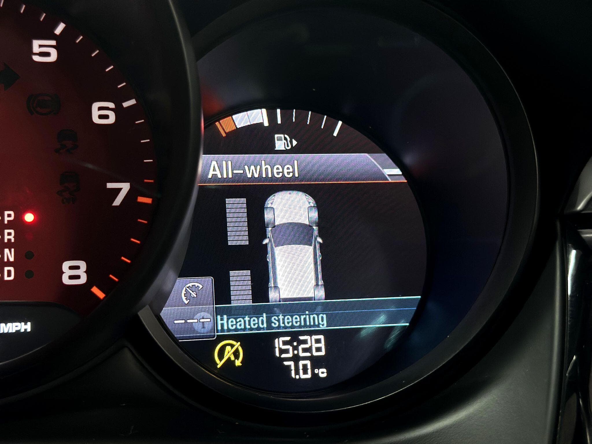 2016 Porsche Macan - Thumbnail 35