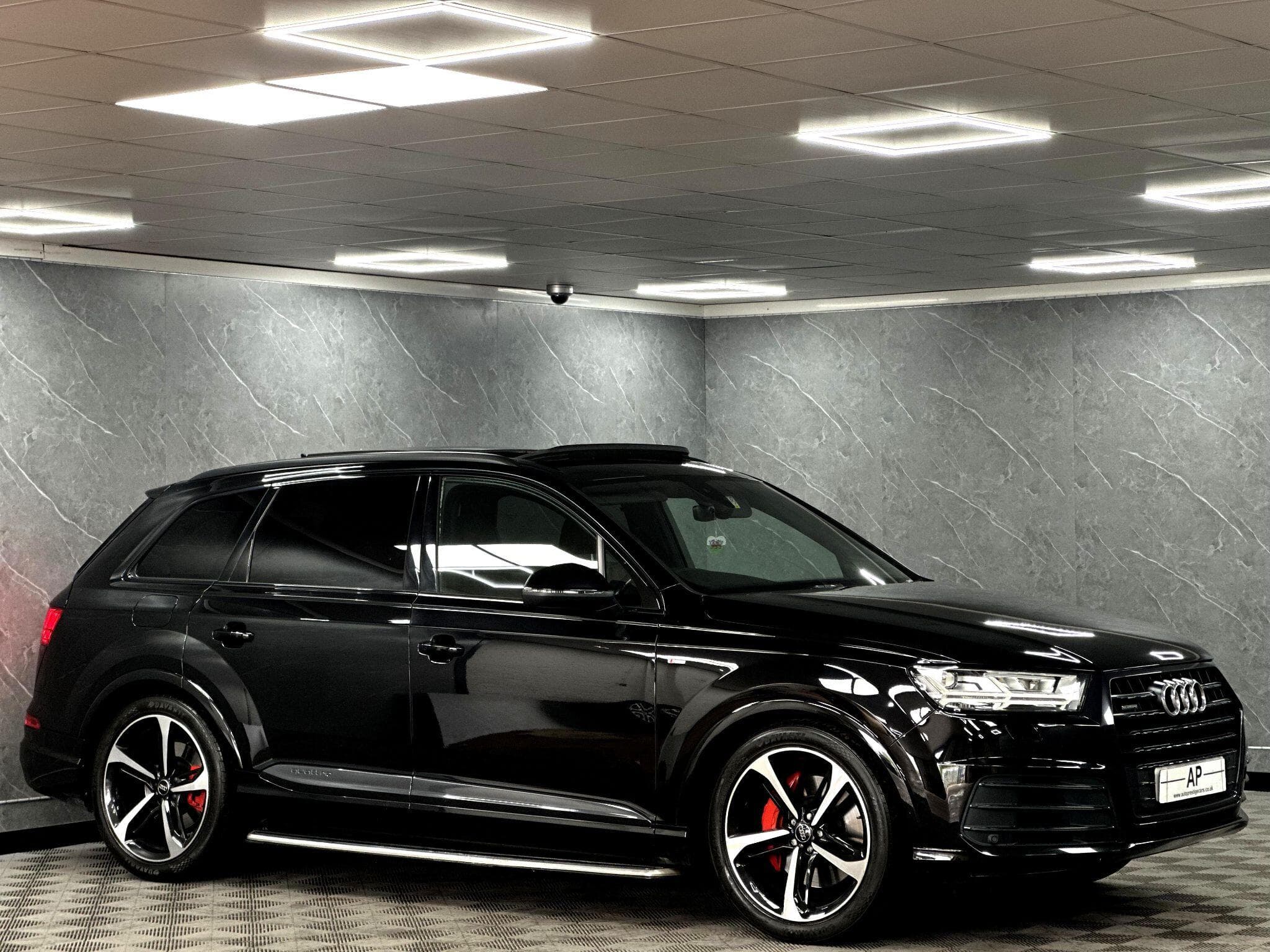 2019 Audi Q7 - Thumbnail 9