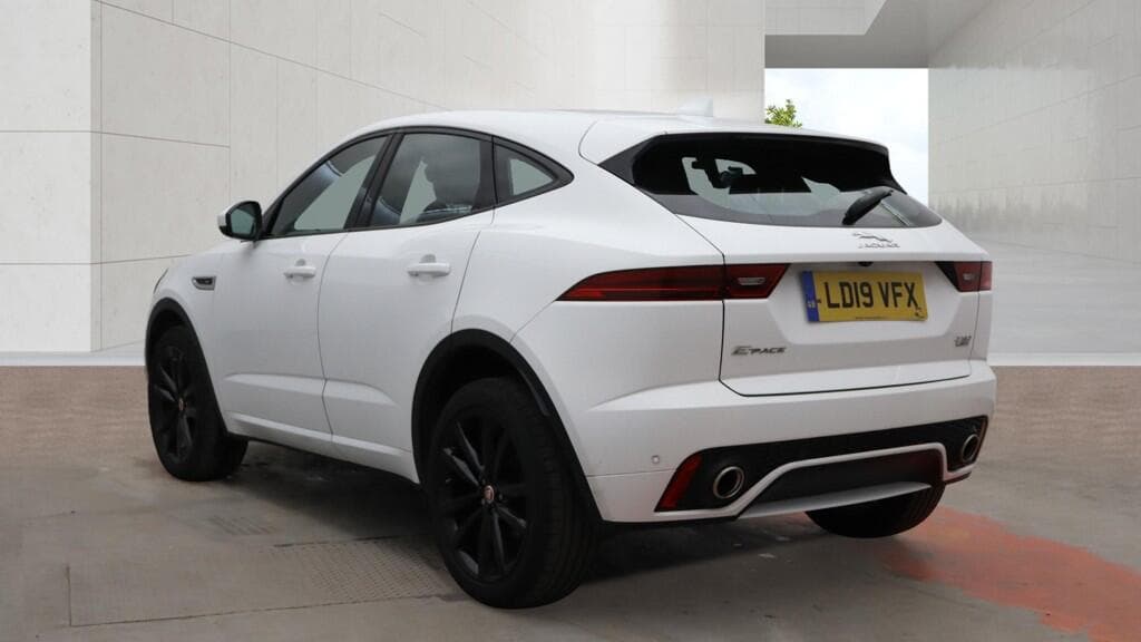 2019 Jaguar E-PACE - Thumbnail 7