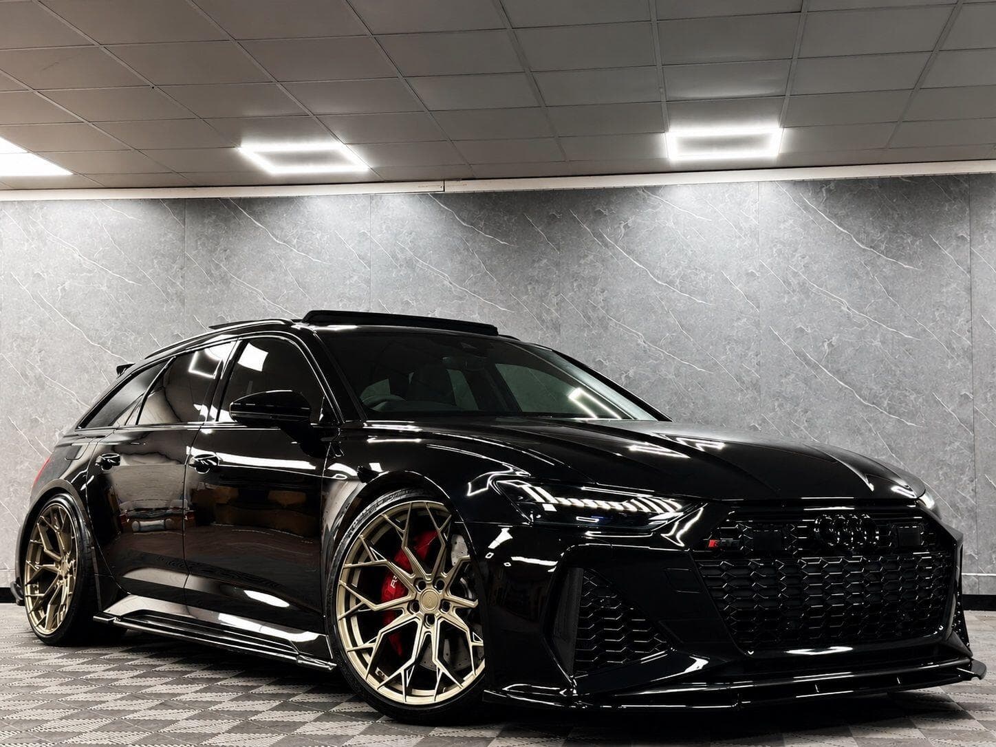 2020 Audi RS6 Avant - Image 3